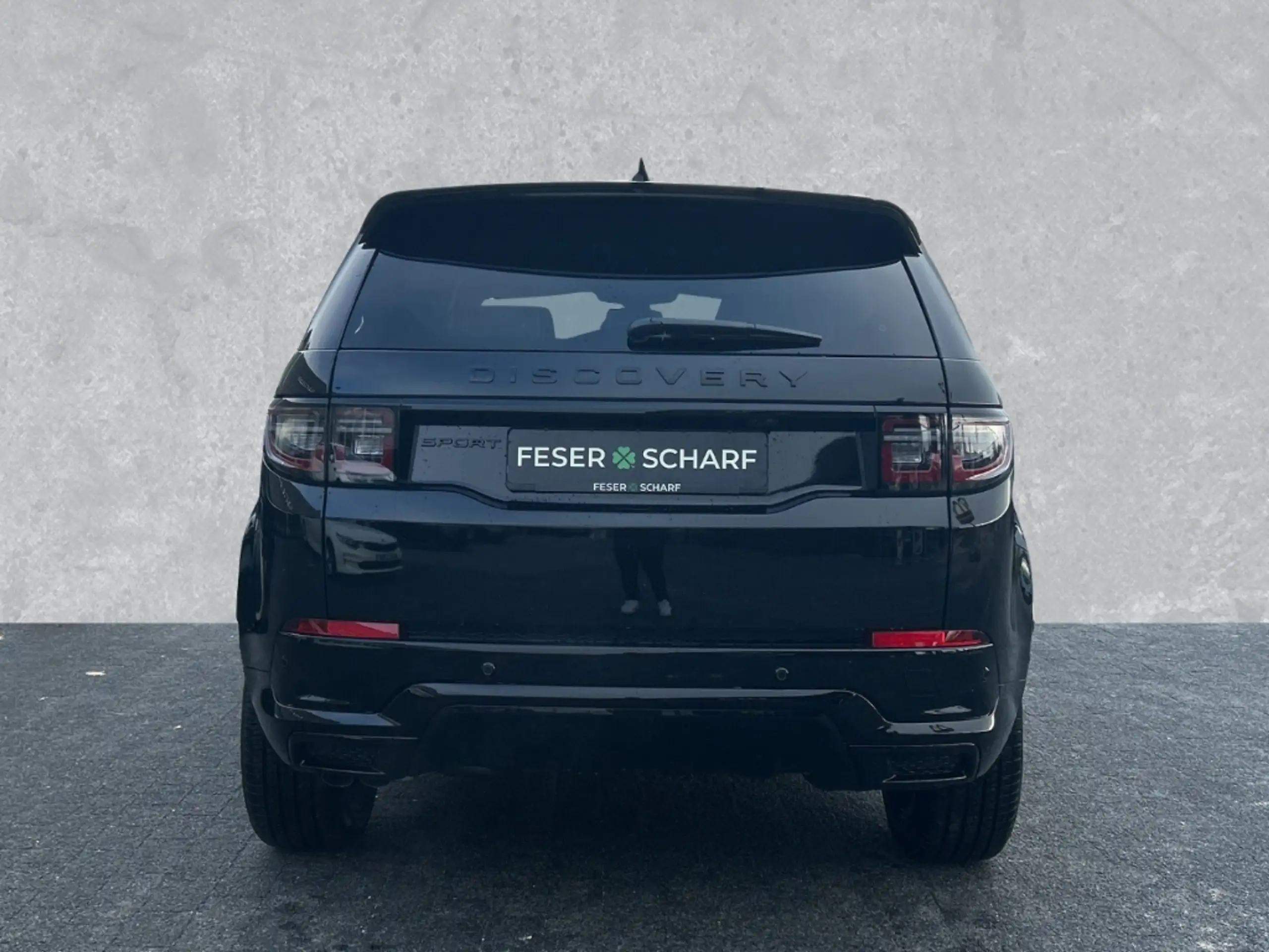 Land Rover - Discovery Sport