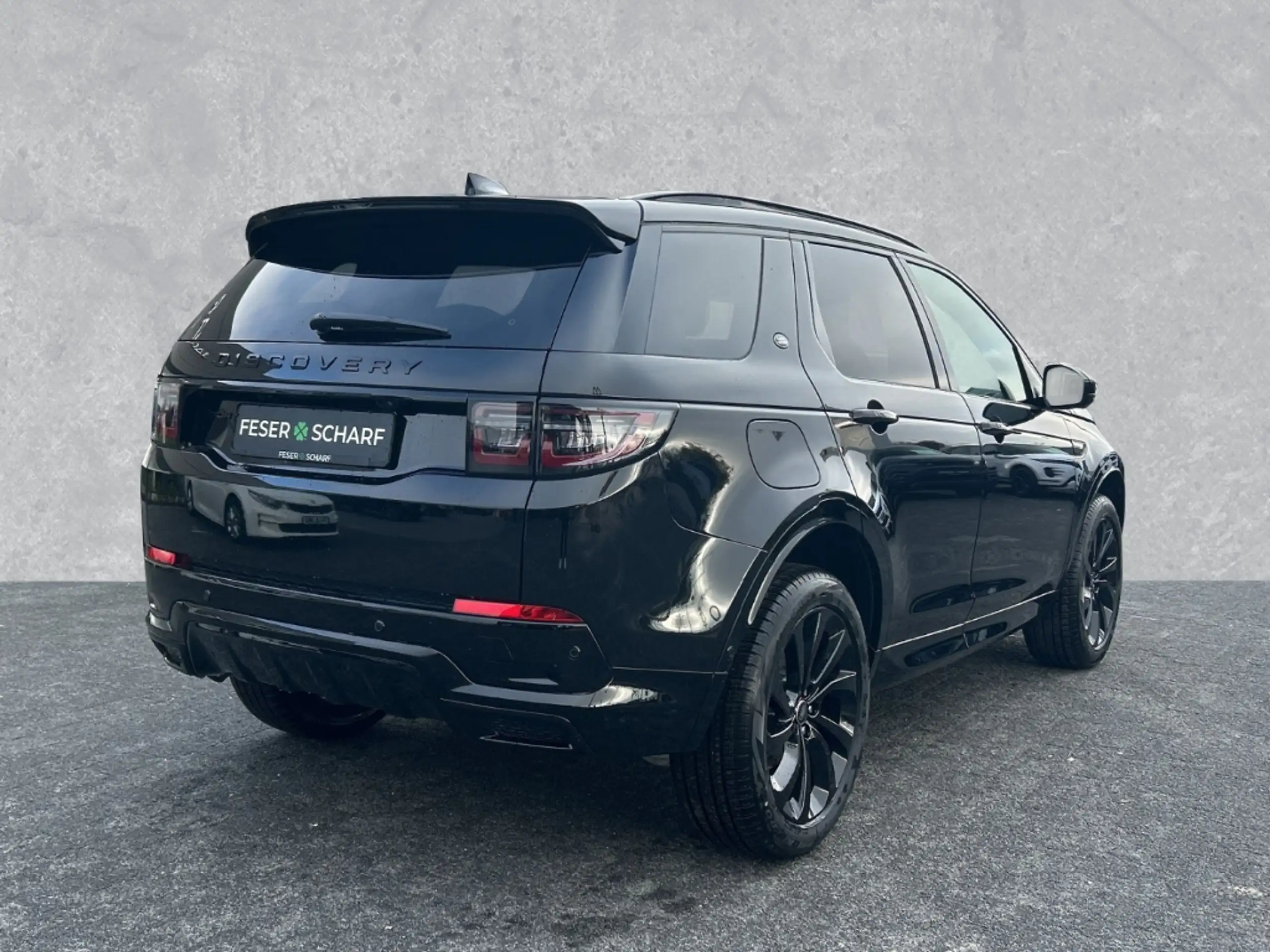 Land Rover - Discovery Sport