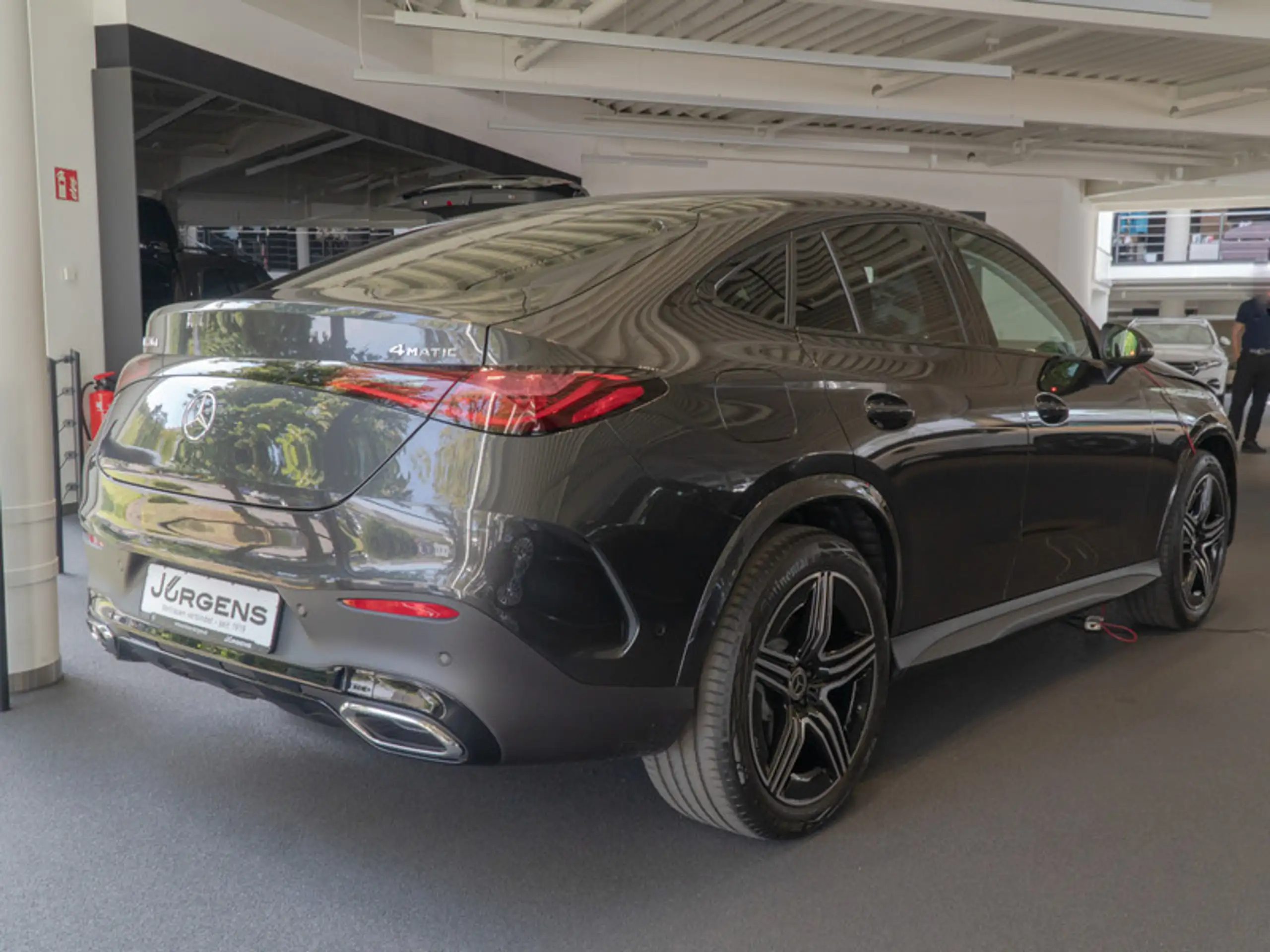 Mercedes-Benz - GLC 220