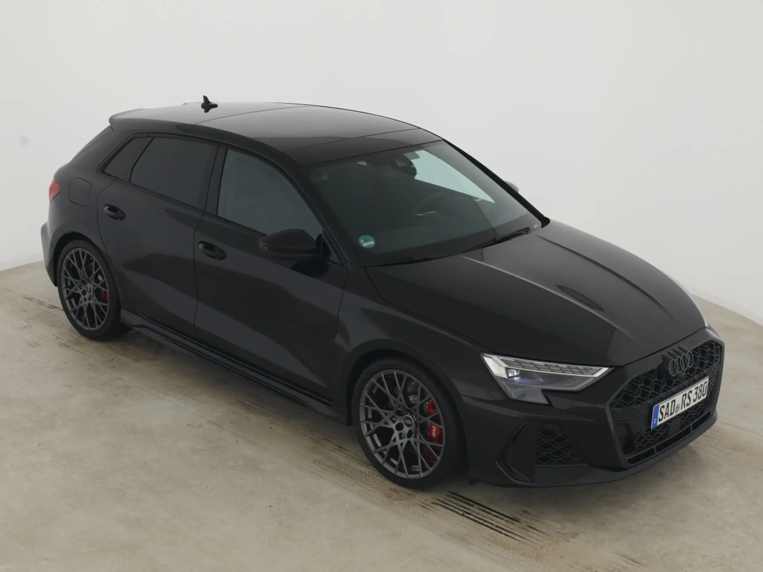 Audi - RS3