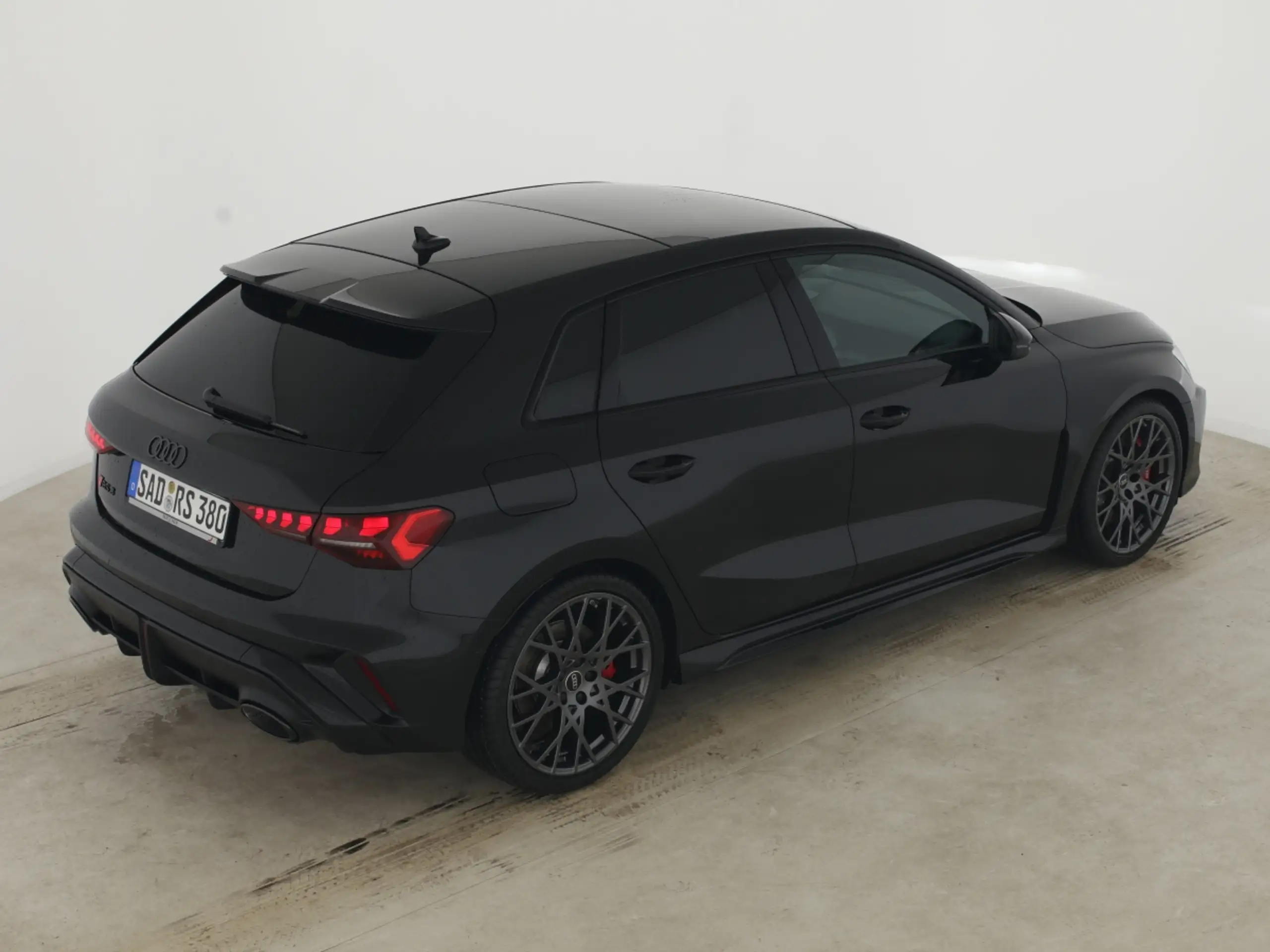 Audi - RS3