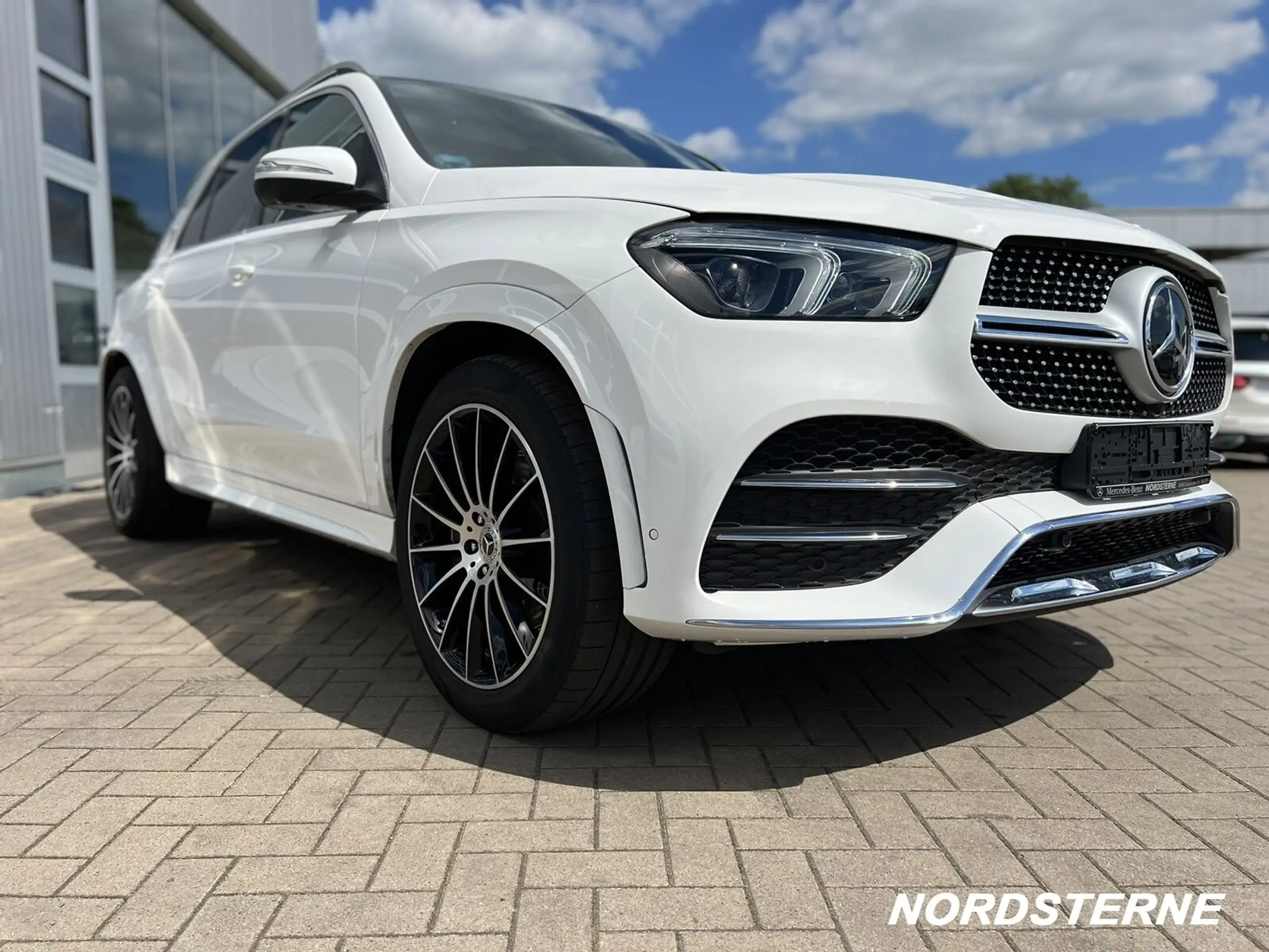 Mercedes-Benz - GLE 350