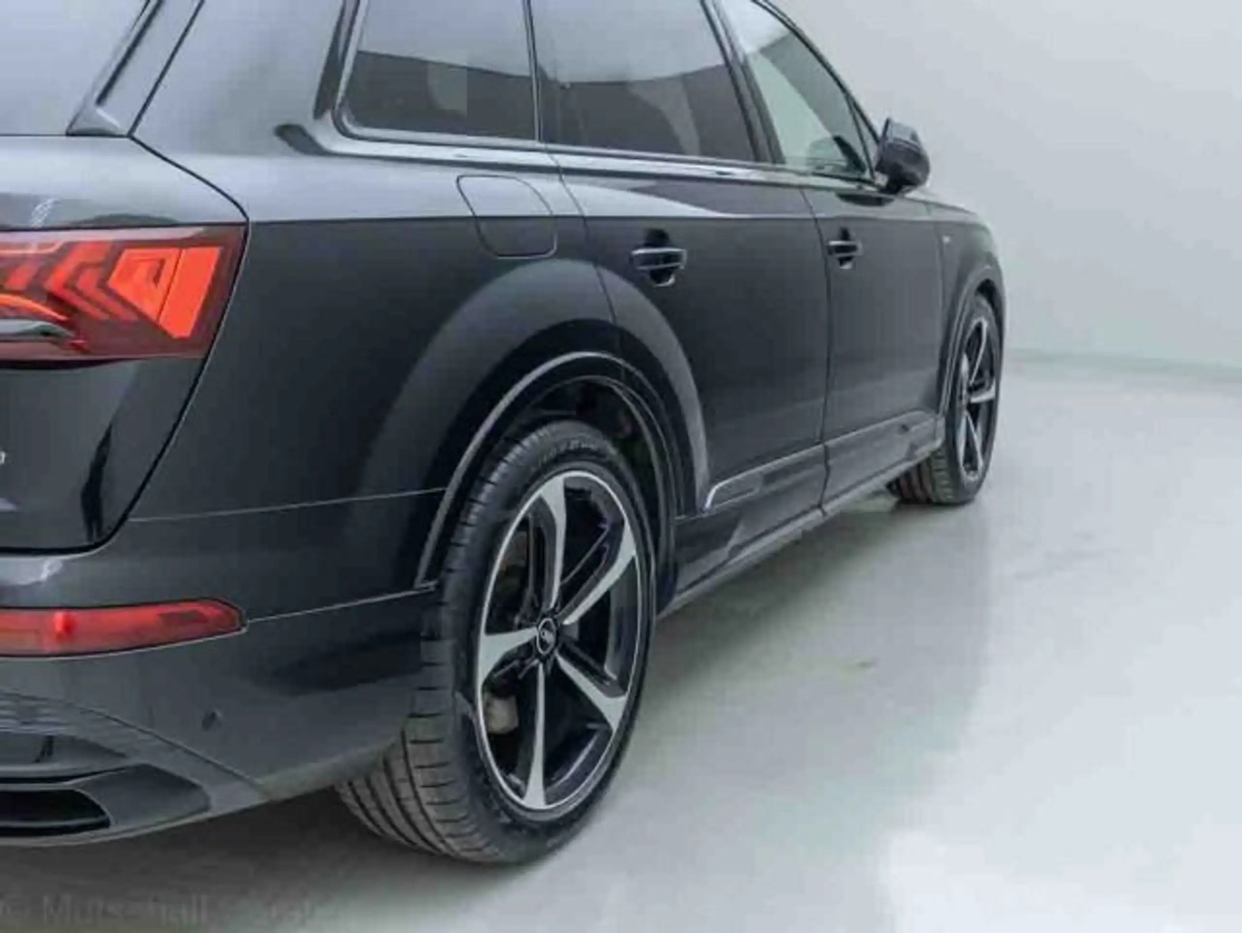 Audi - Q7