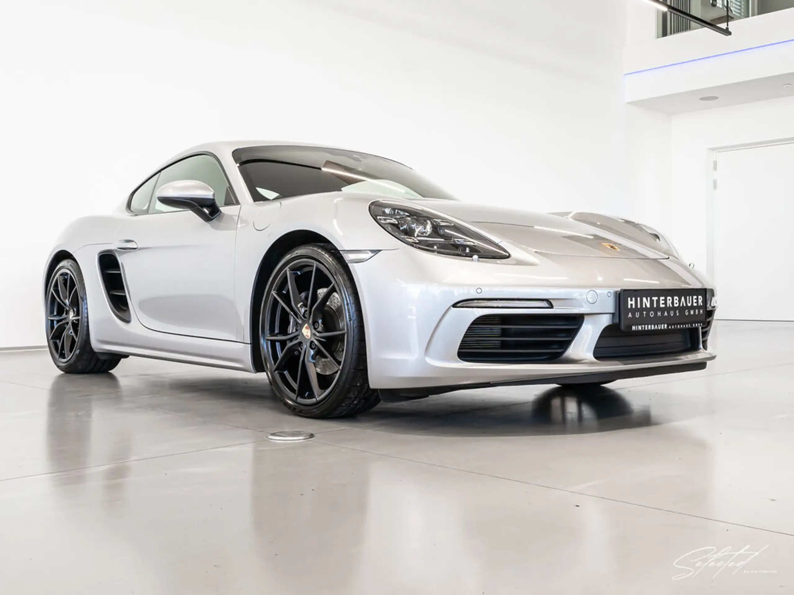 Porsche - Cayman