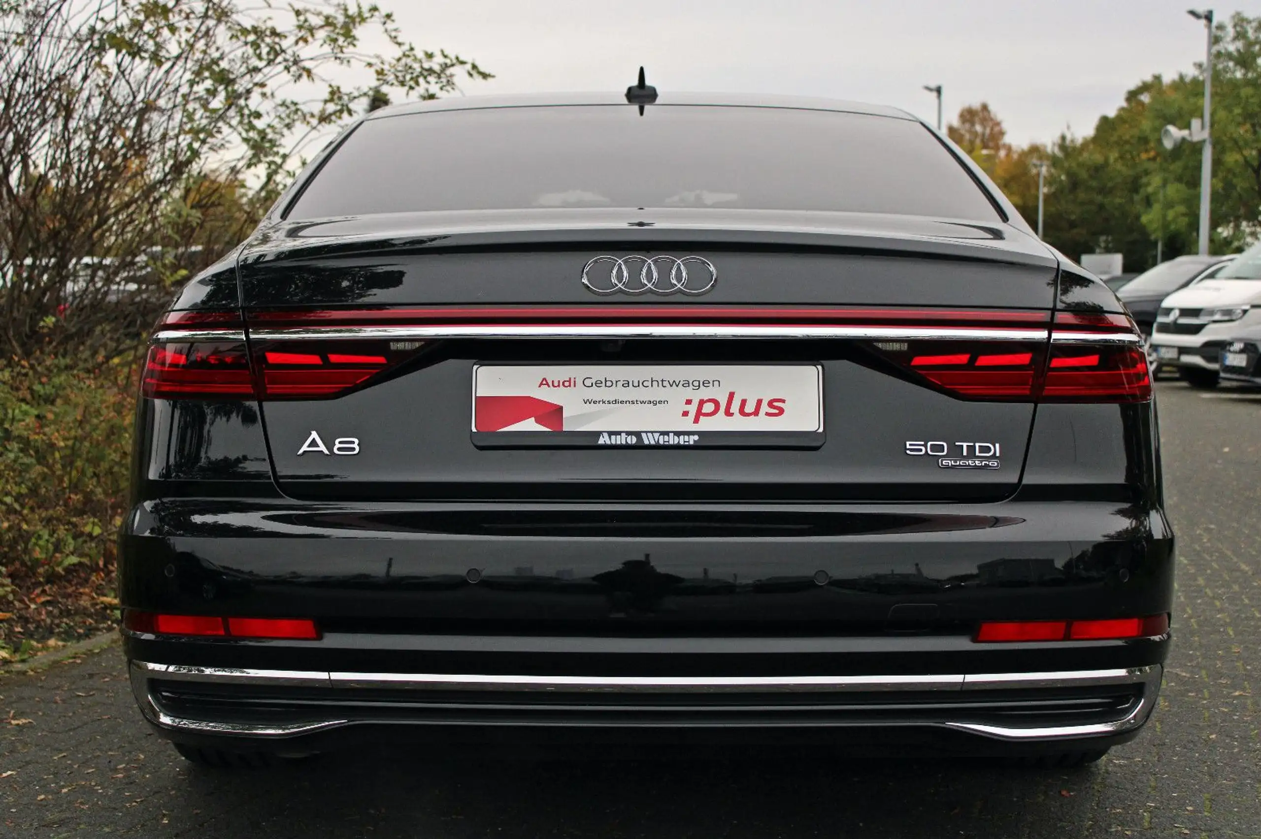 Audi - A8