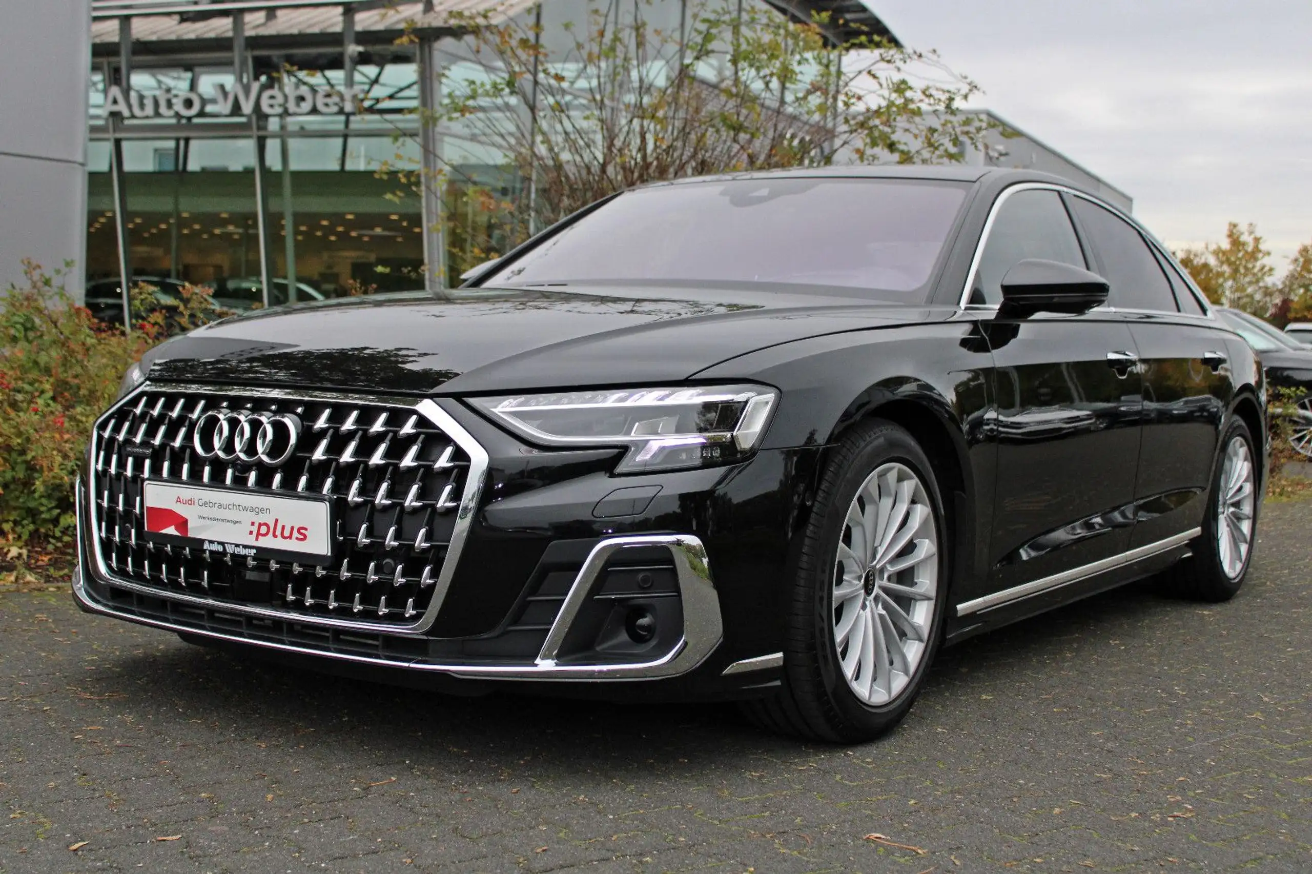 Audi - A8