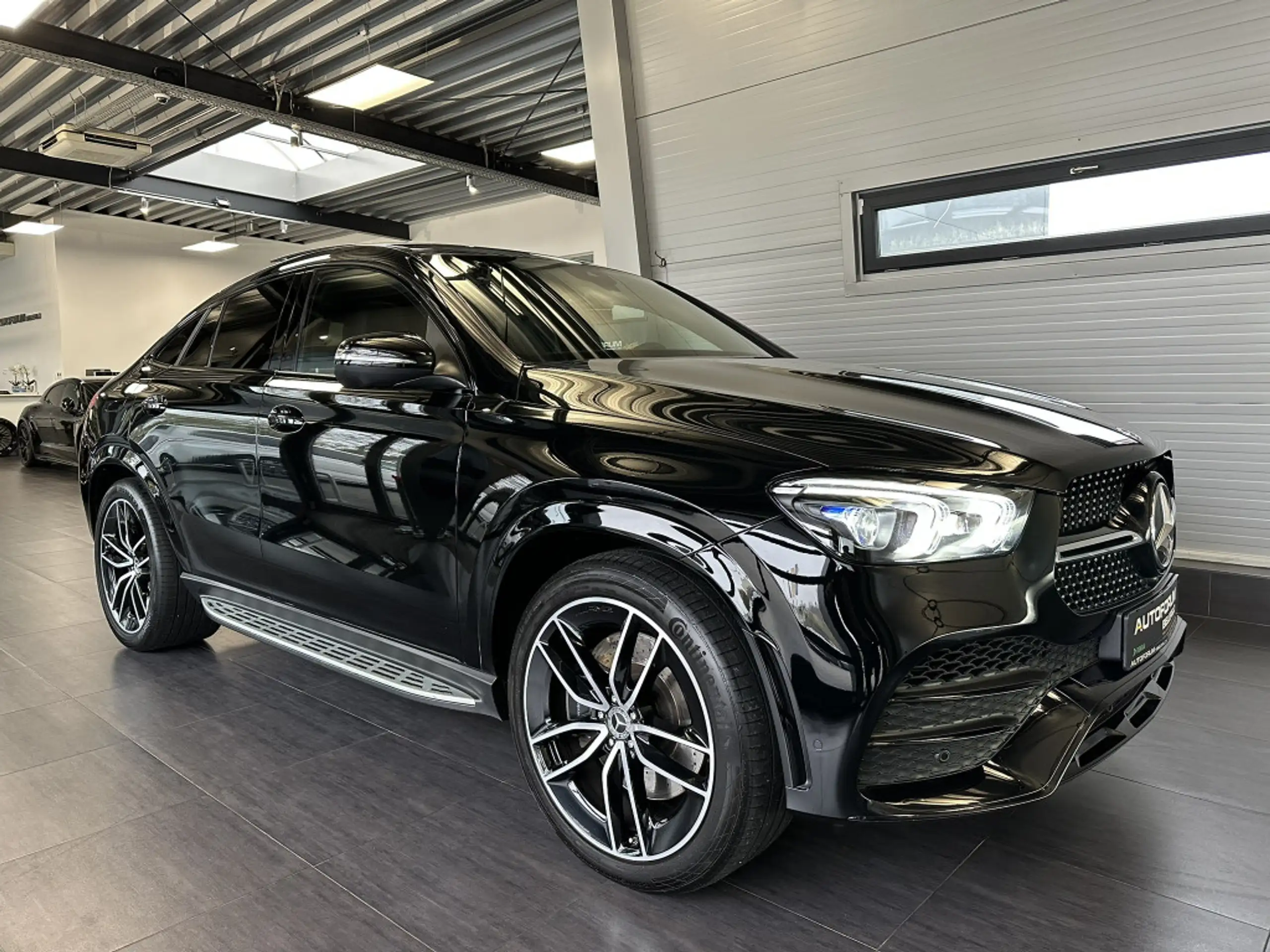 Mercedes-Benz - GLE 350