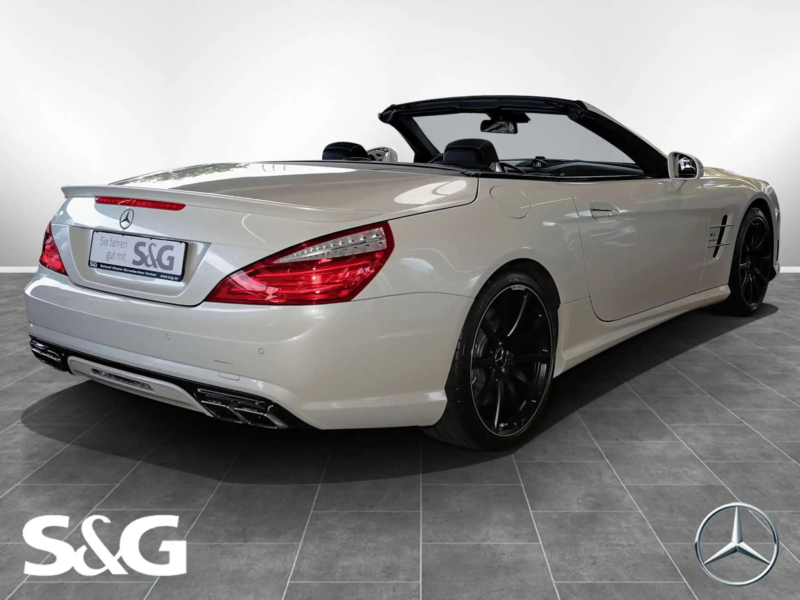 Mercedes-Benz - SL 63 AMG