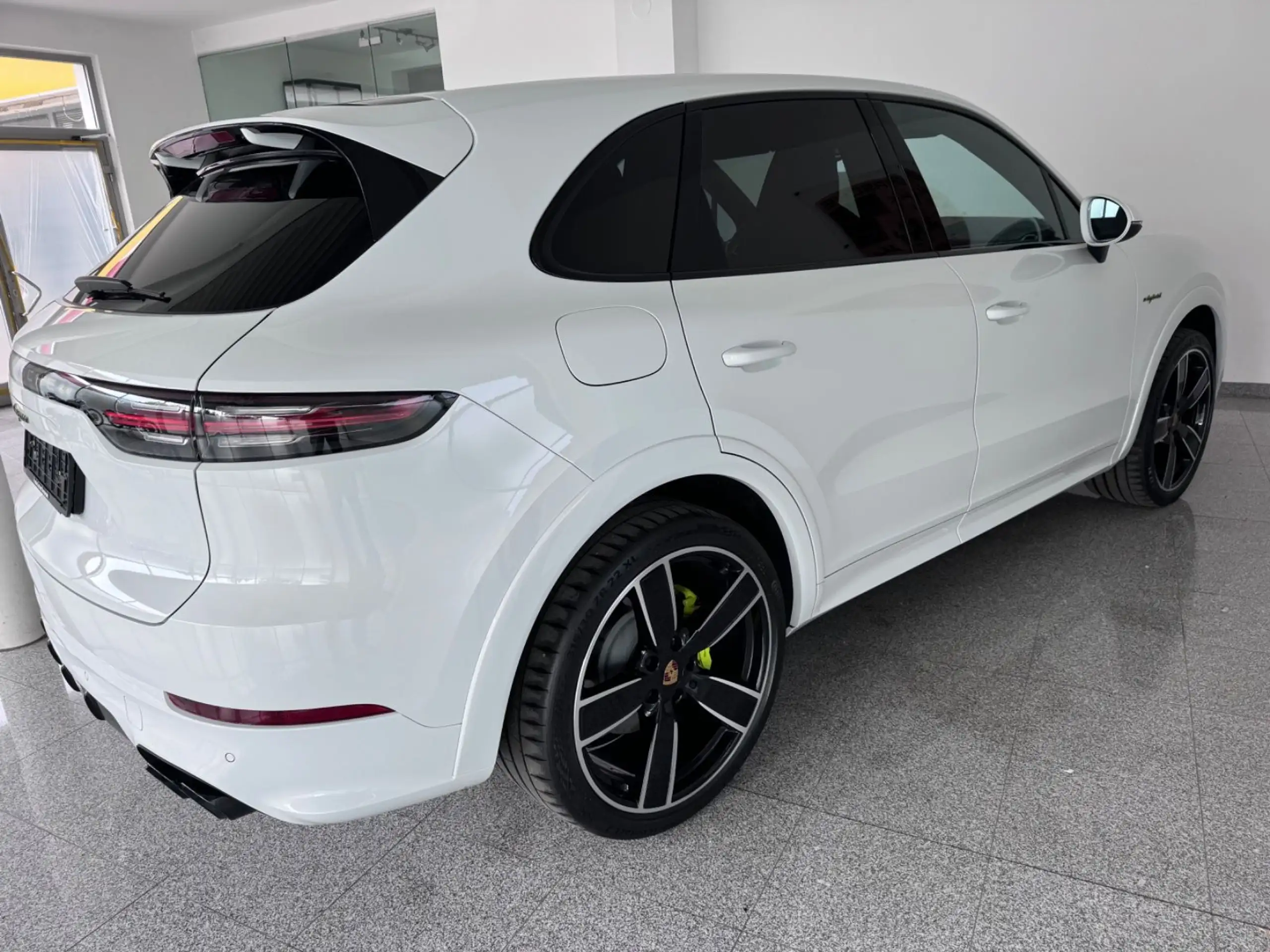 Porsche - Cayenne