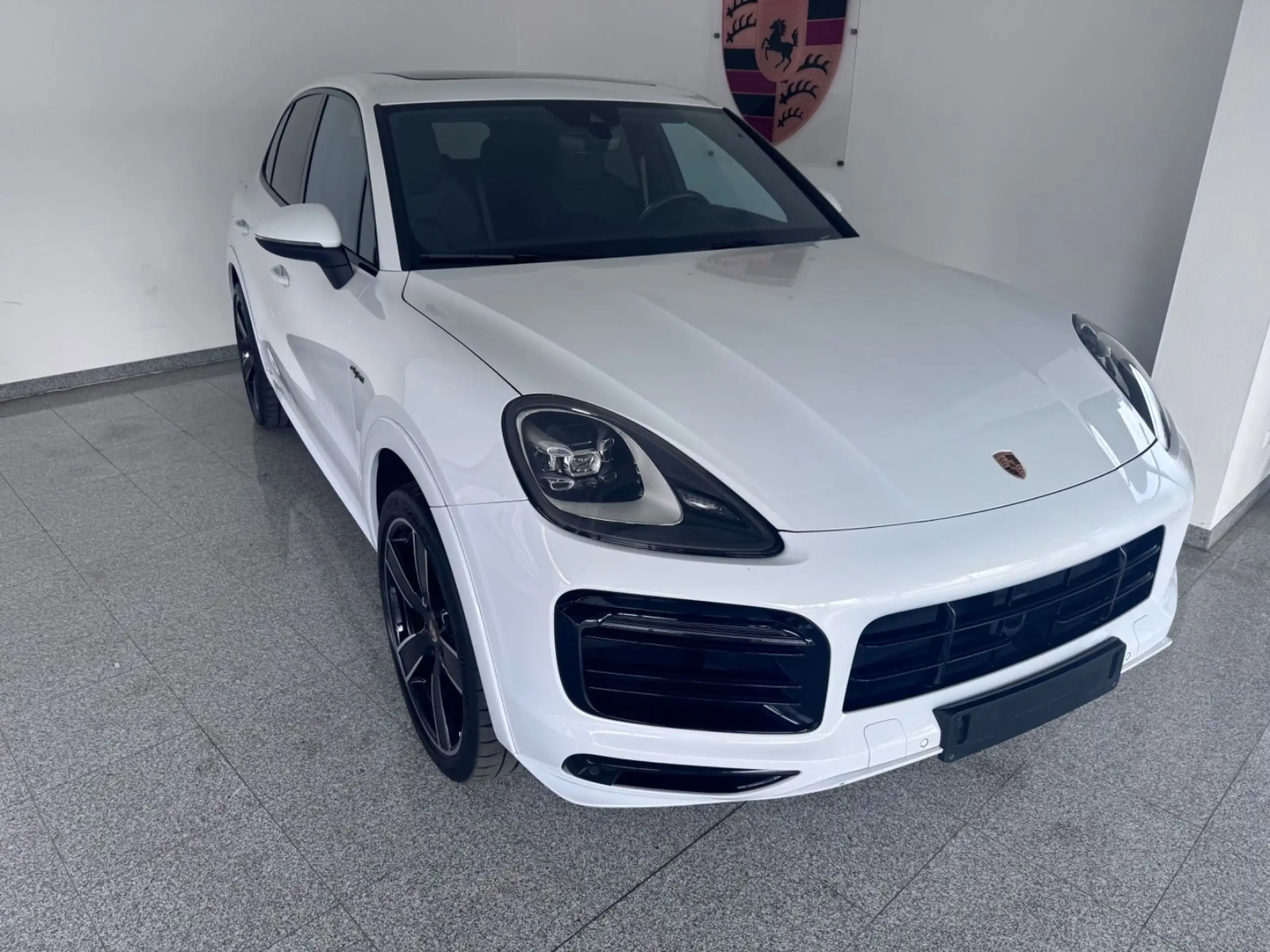 Porsche - Cayenne