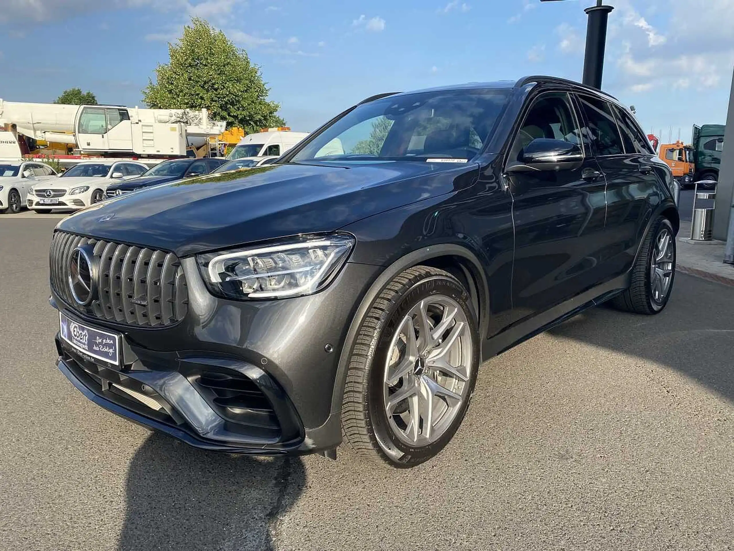 Mercedes-Benz - GLC 63 AMG