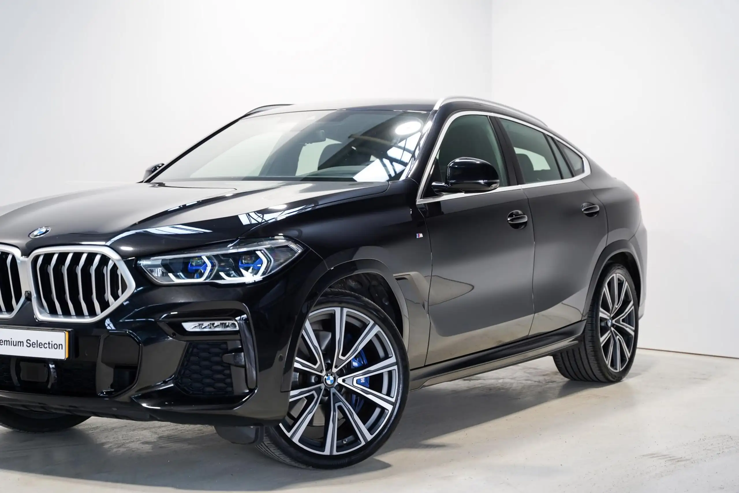 BMW - X6