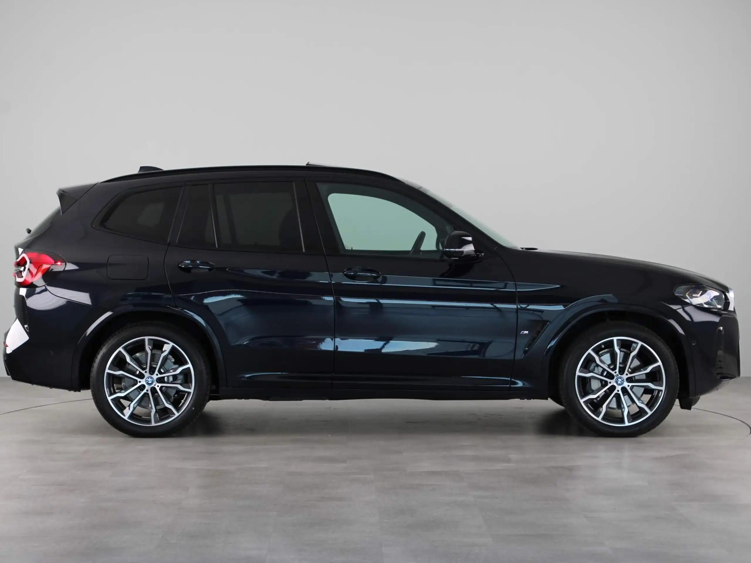 BMW - X3