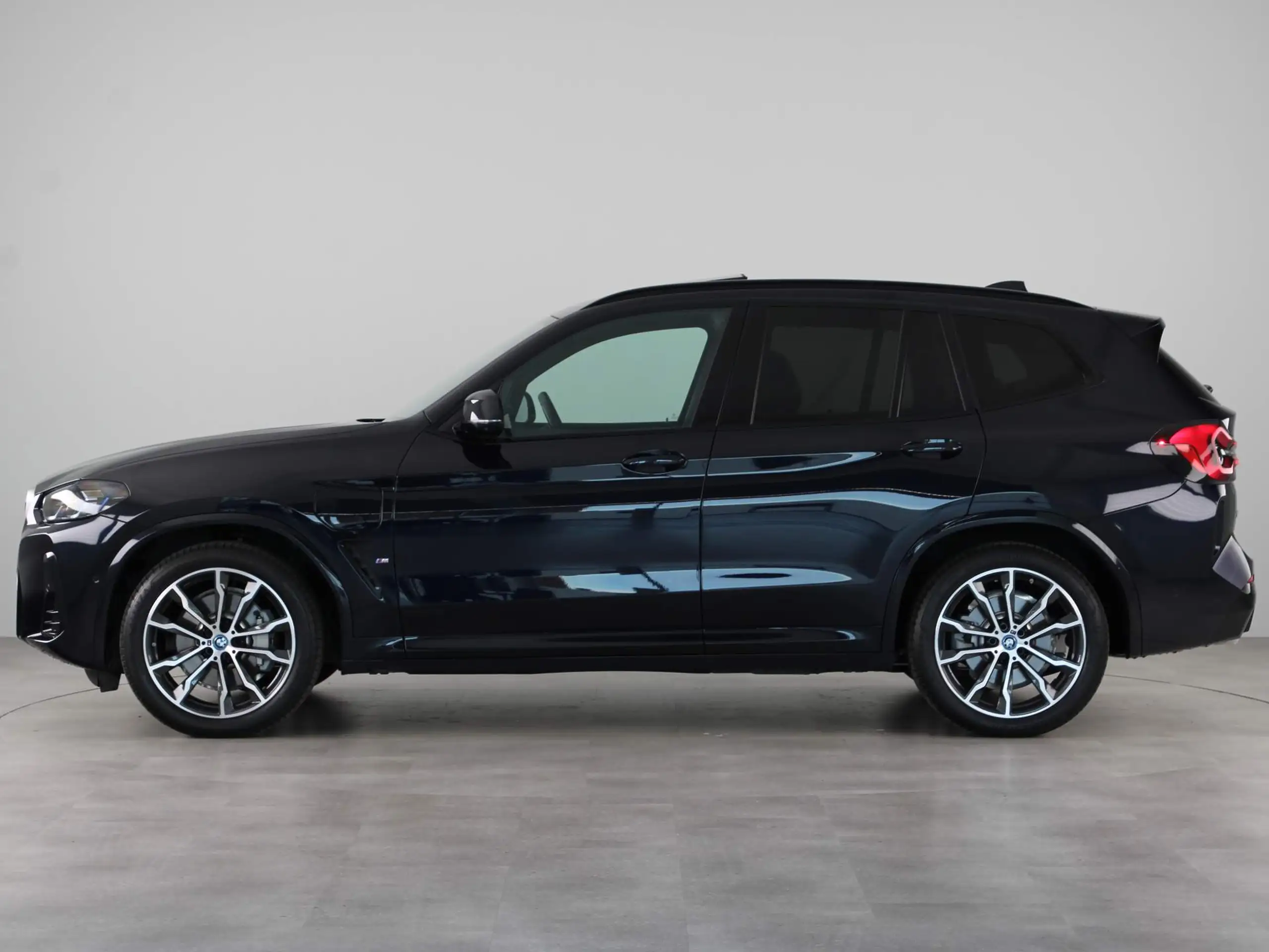 BMW - X3