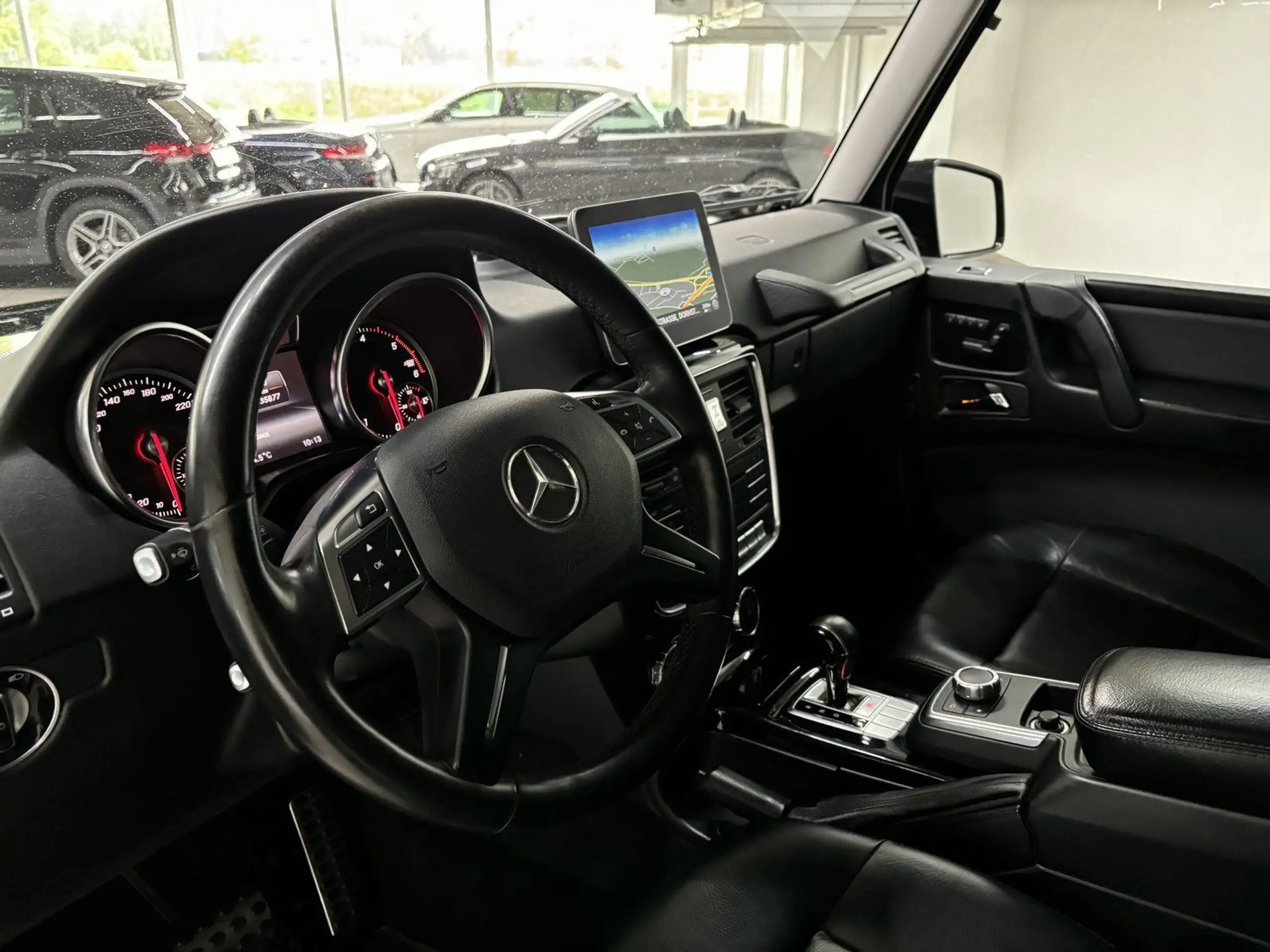 Mercedes-Benz - G 350