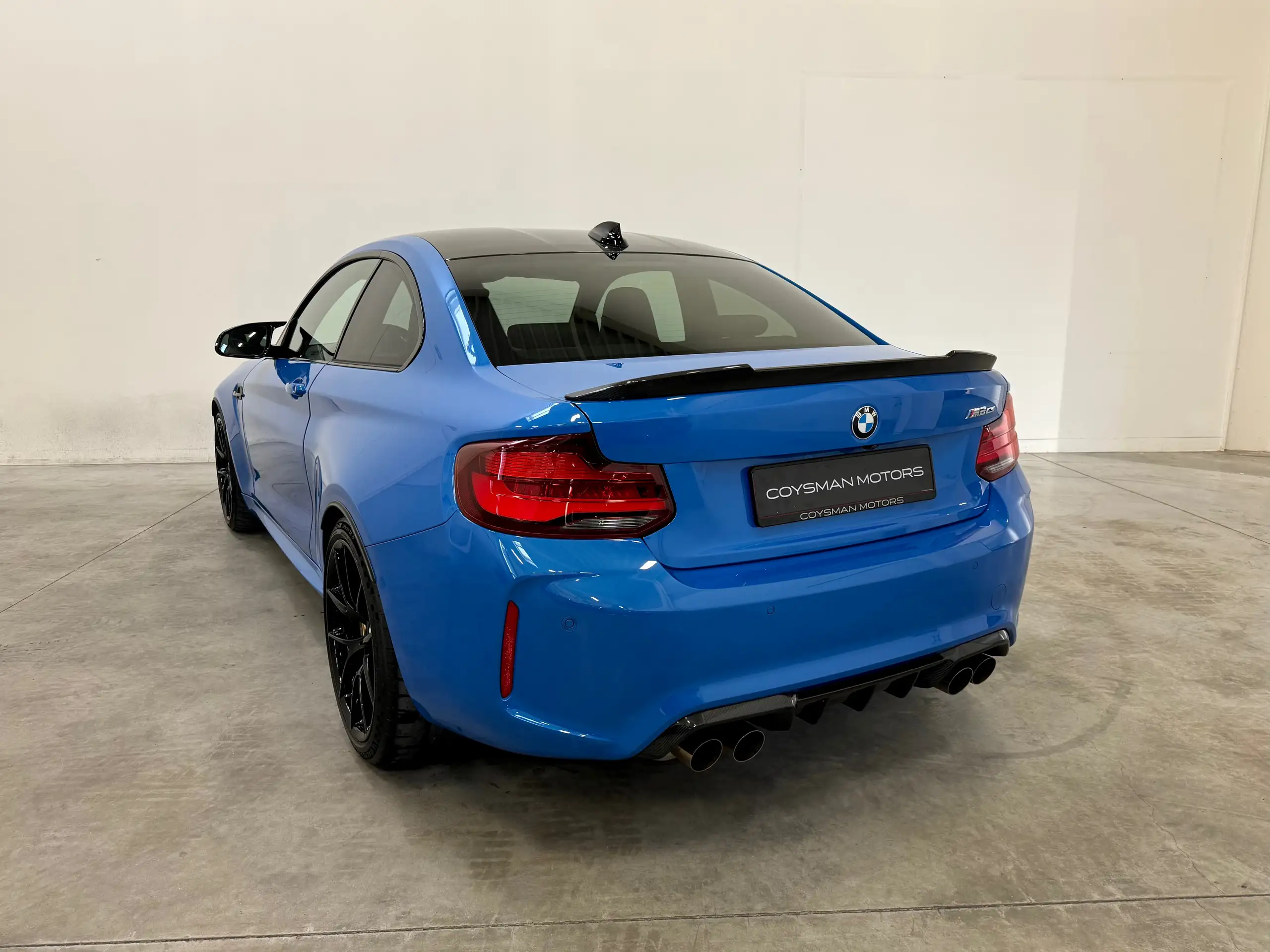 BMW - M2