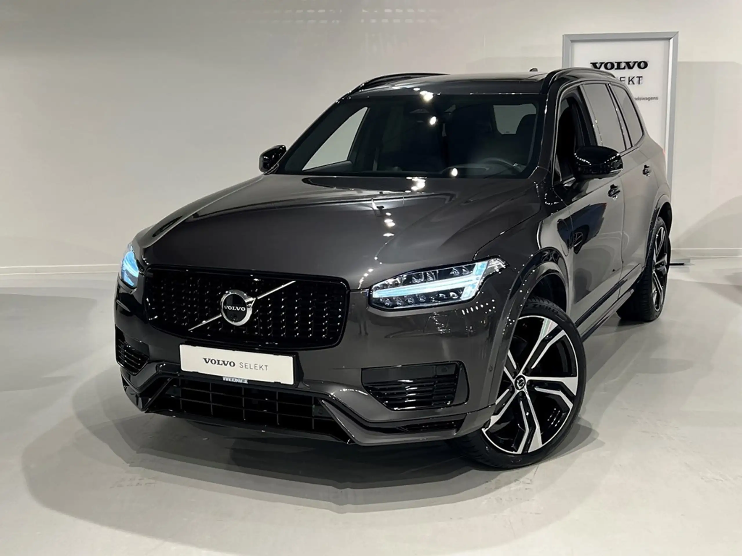 Volvo - XC90