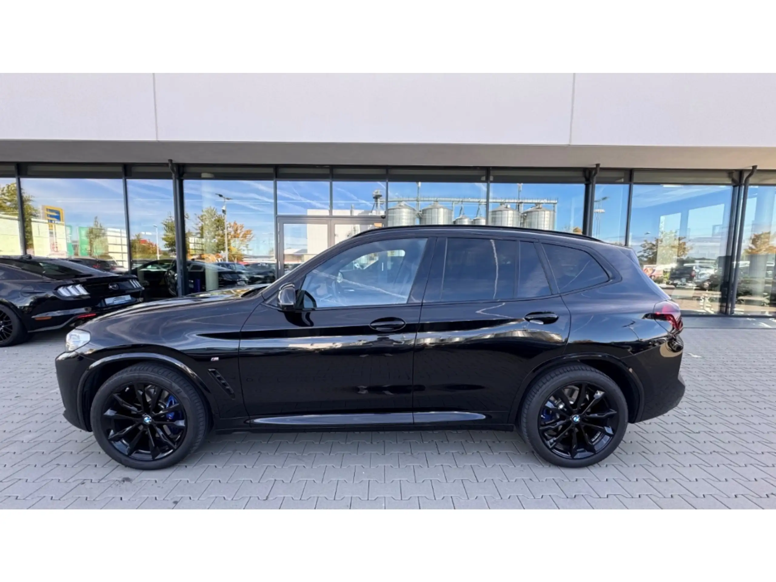 BMW - X3