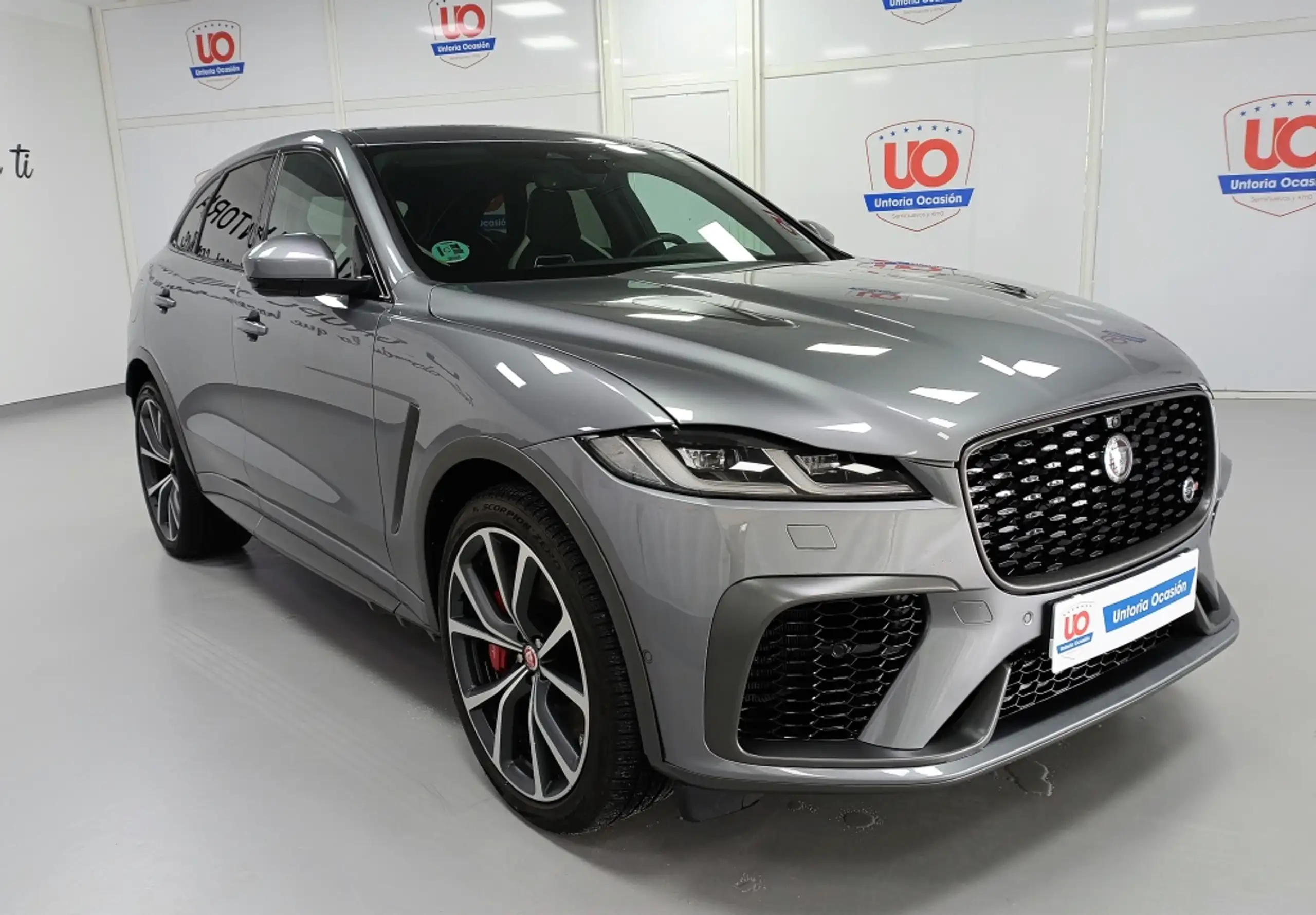 Jaguar - F-Pace