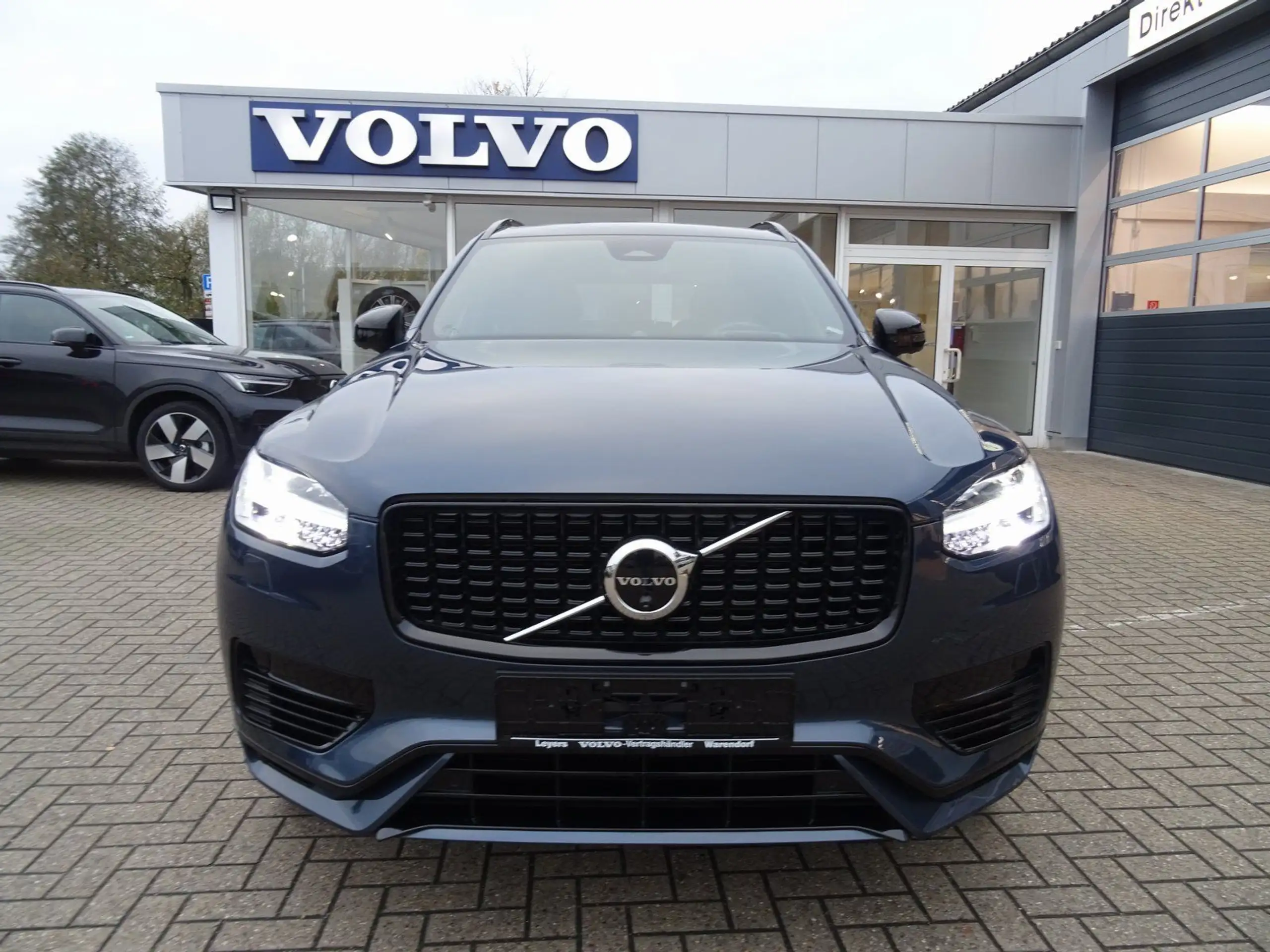 Volvo - XC90