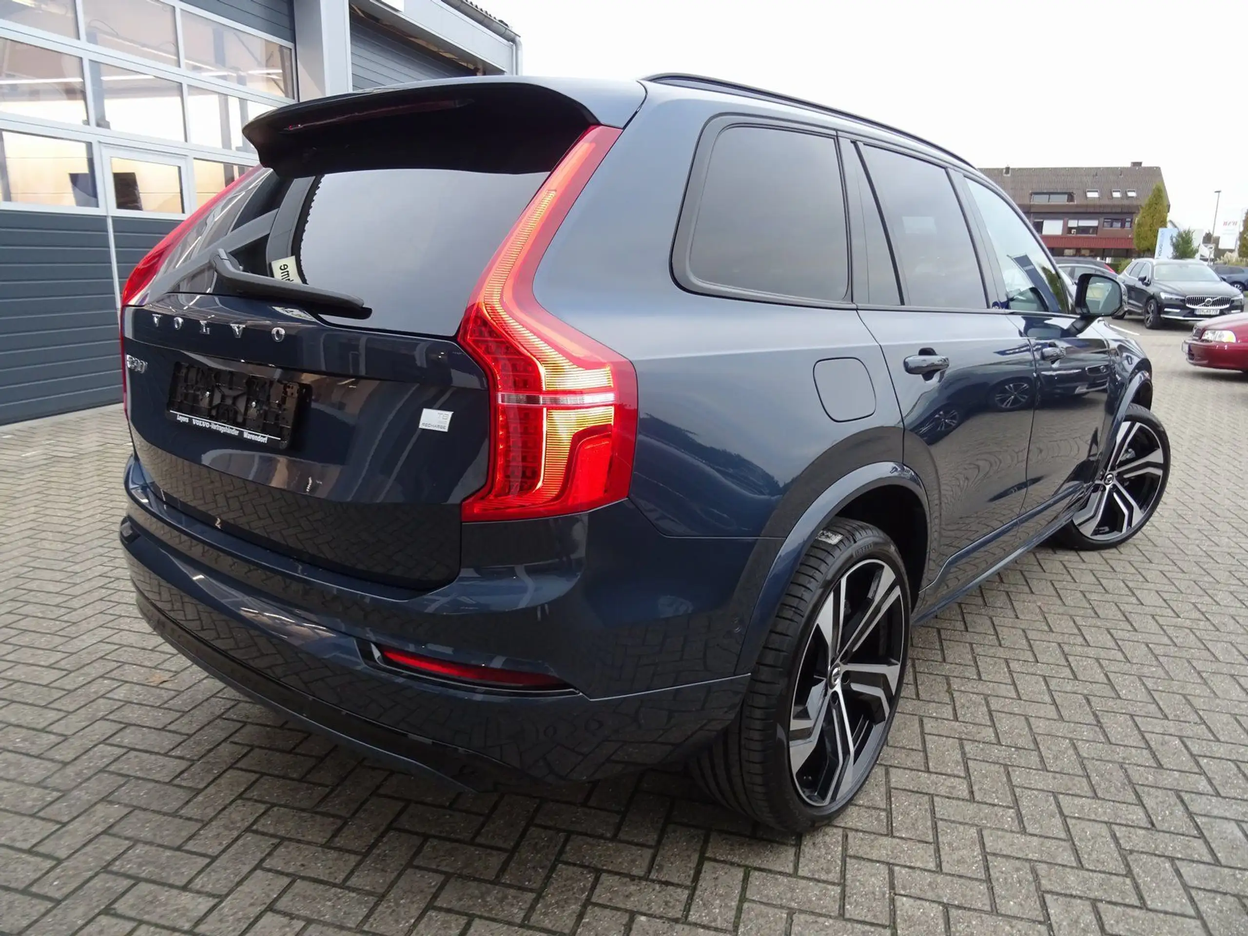 Volvo - XC90