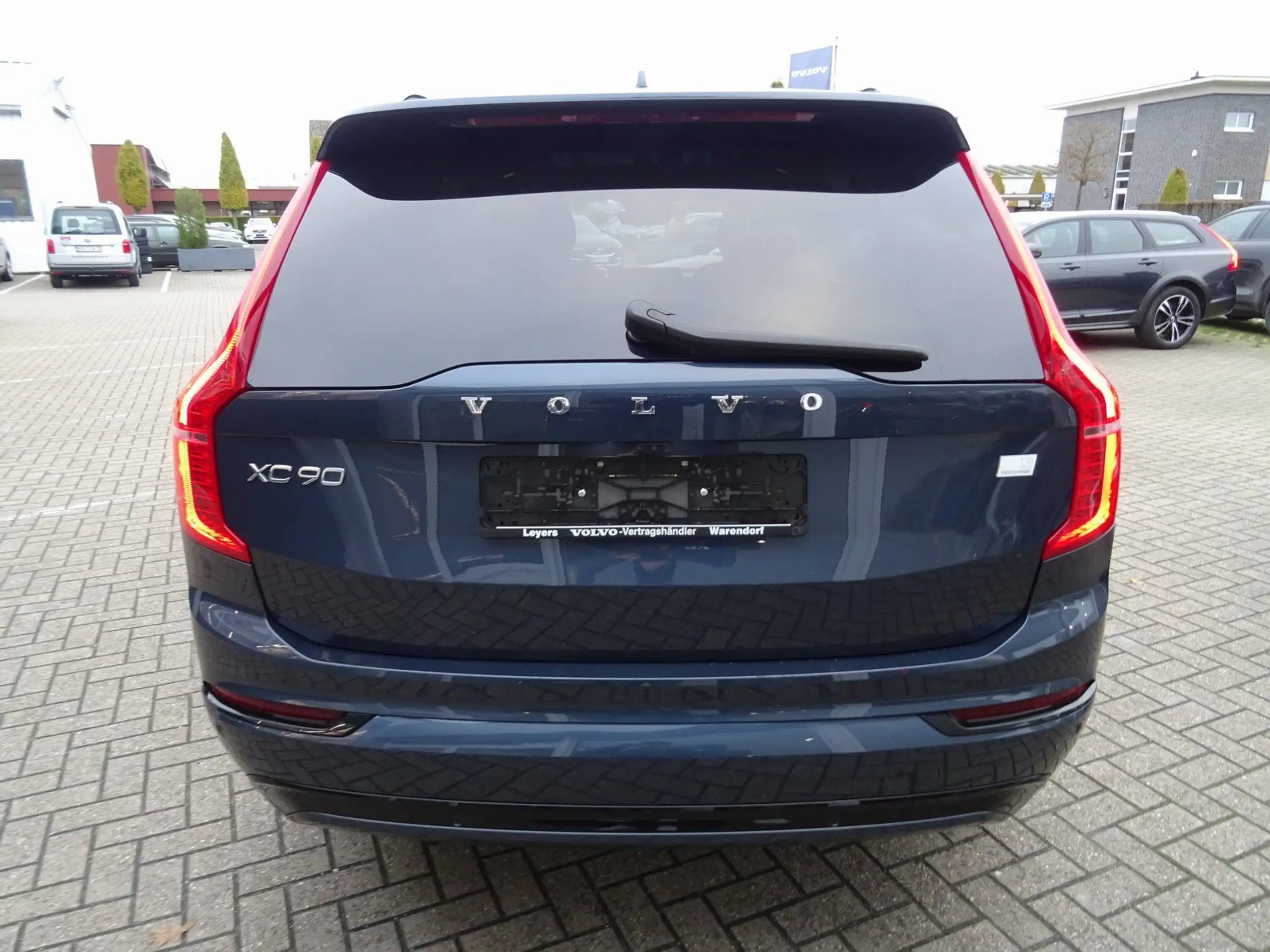 Volvo - XC90