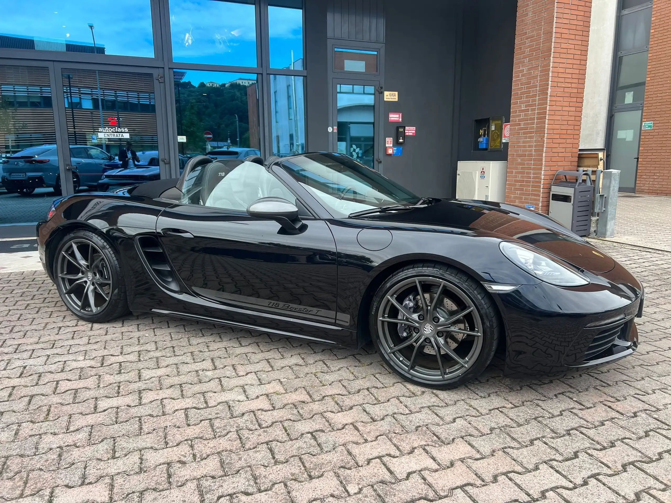 Porsche - Boxster