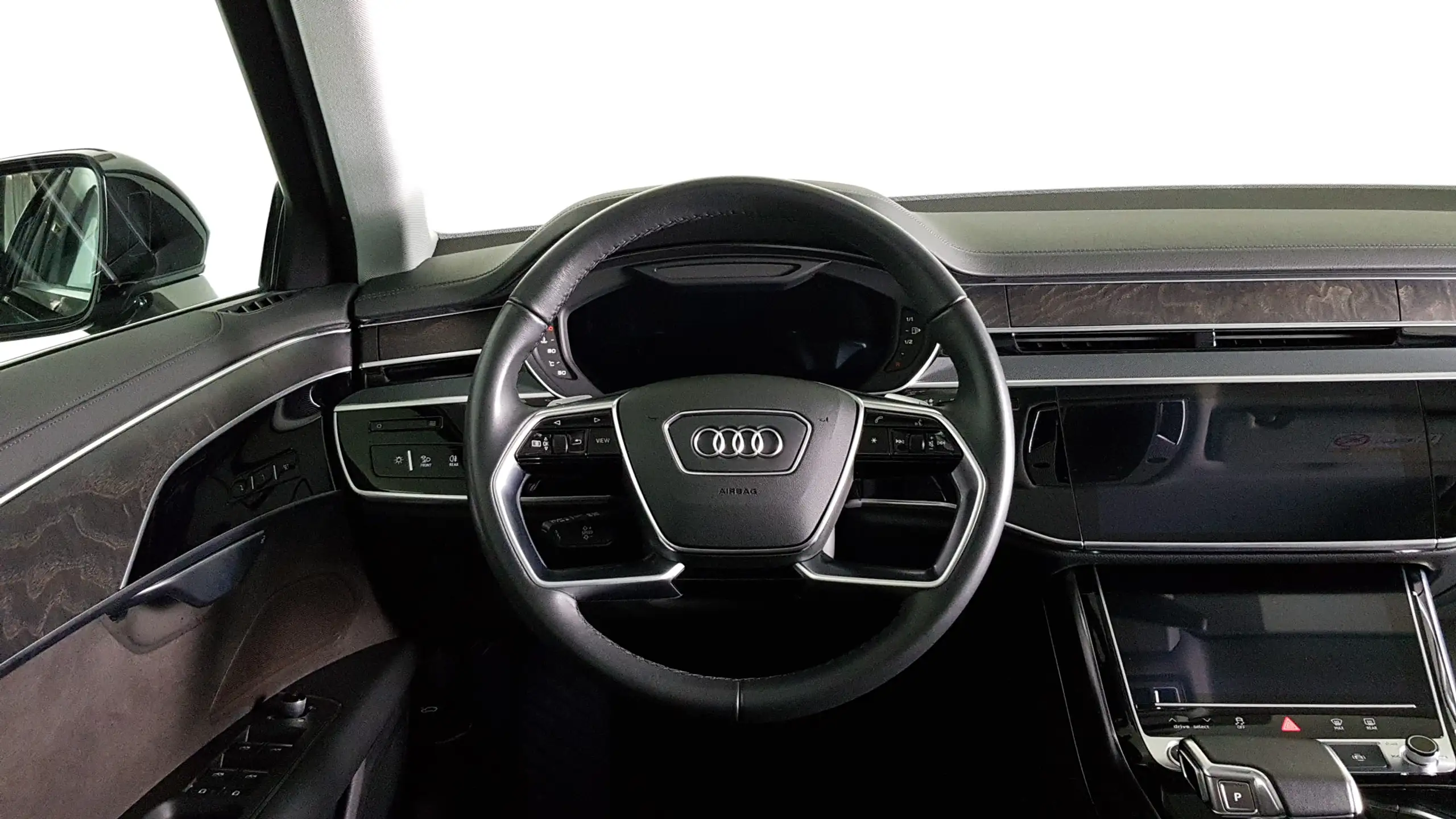 Audi - A8