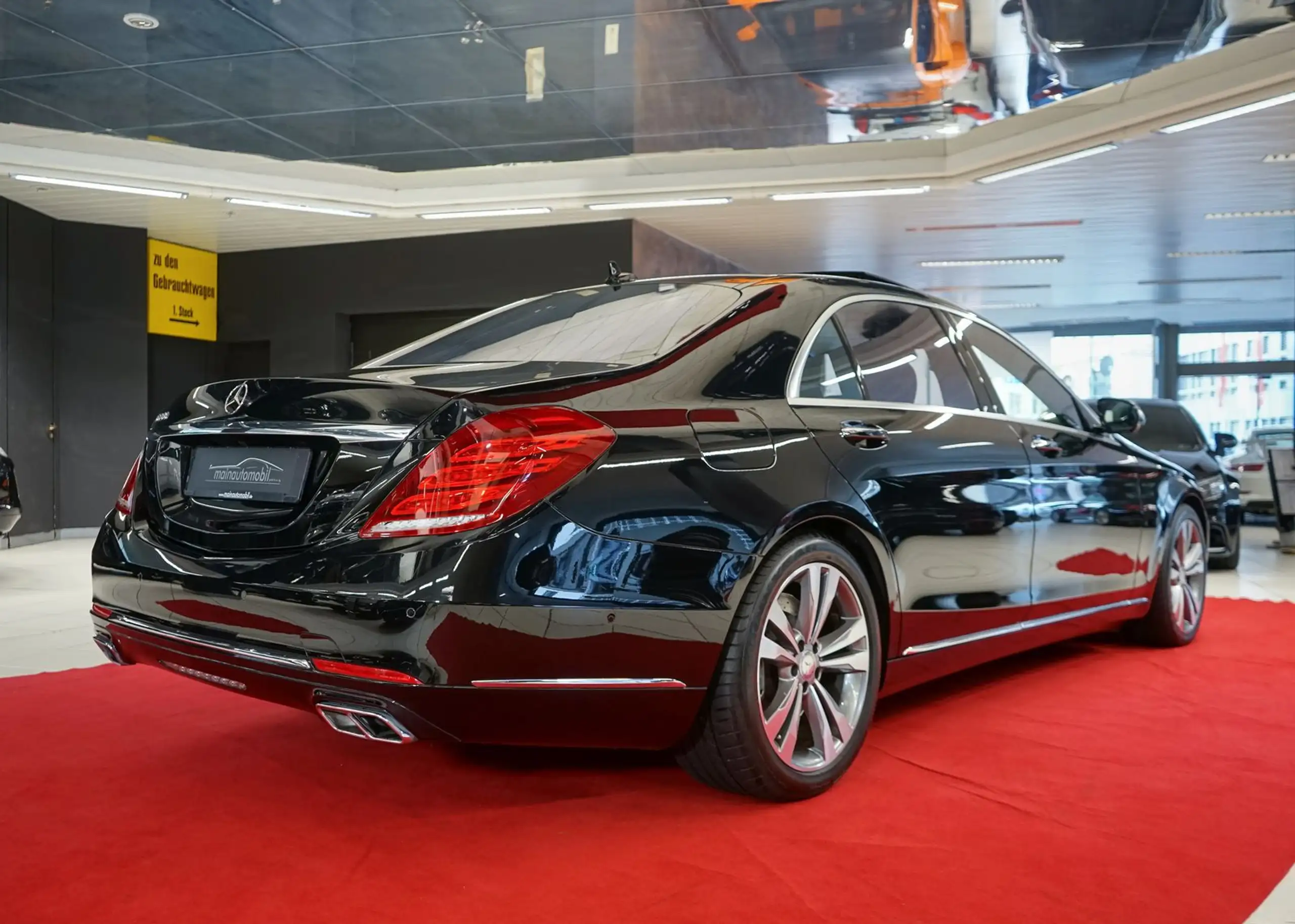 Mercedes-Benz - S 600