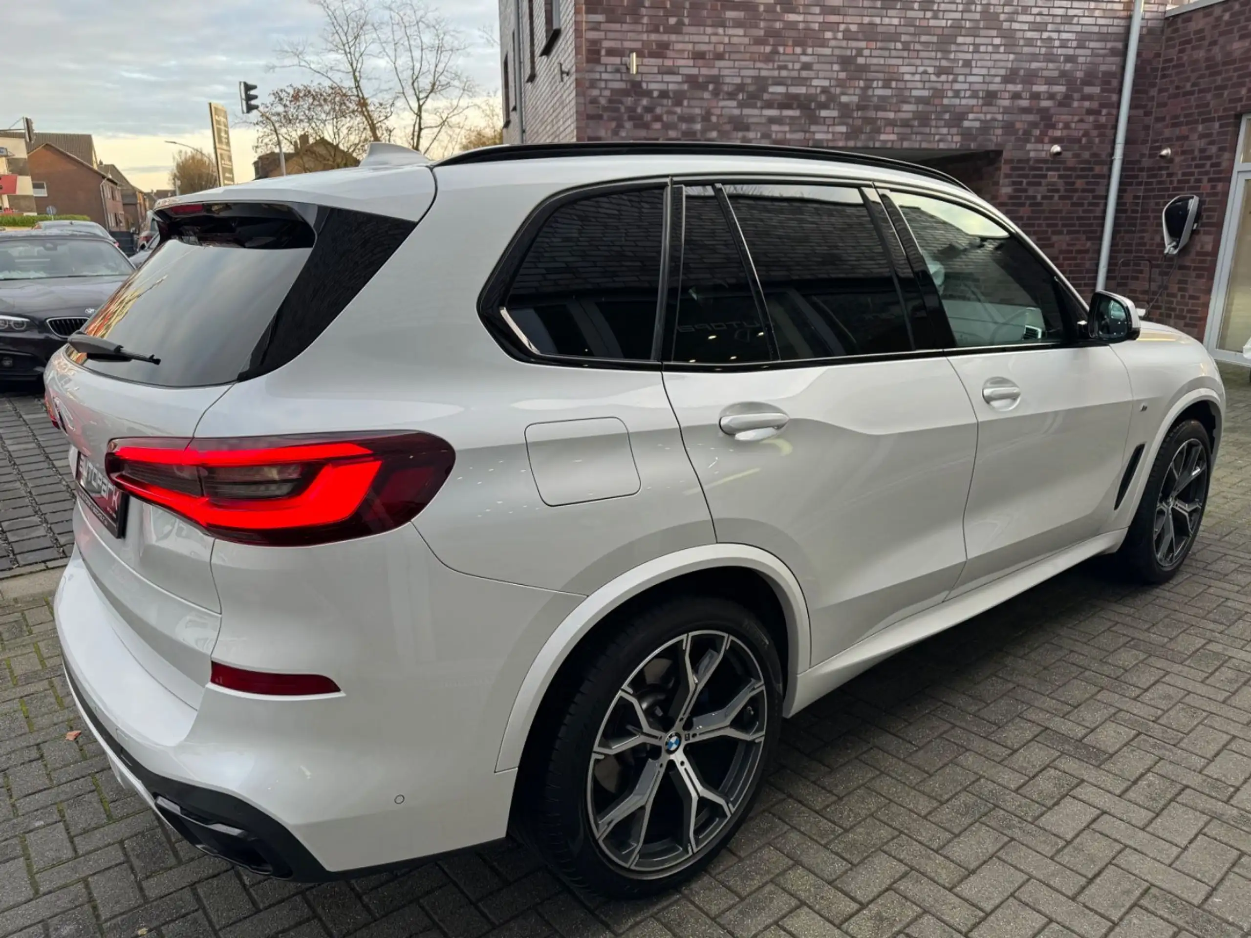 BMW - X5