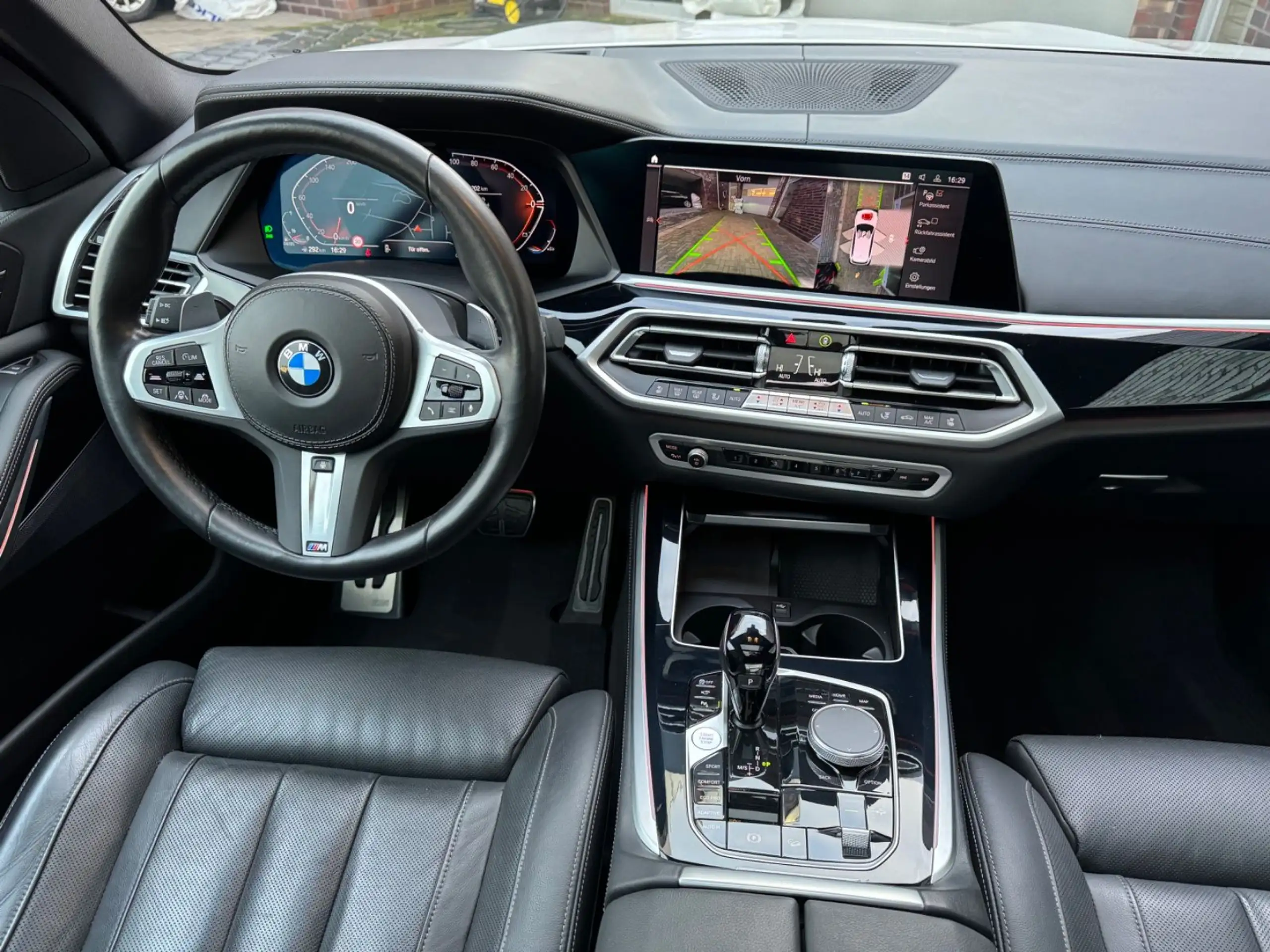 BMW - X5