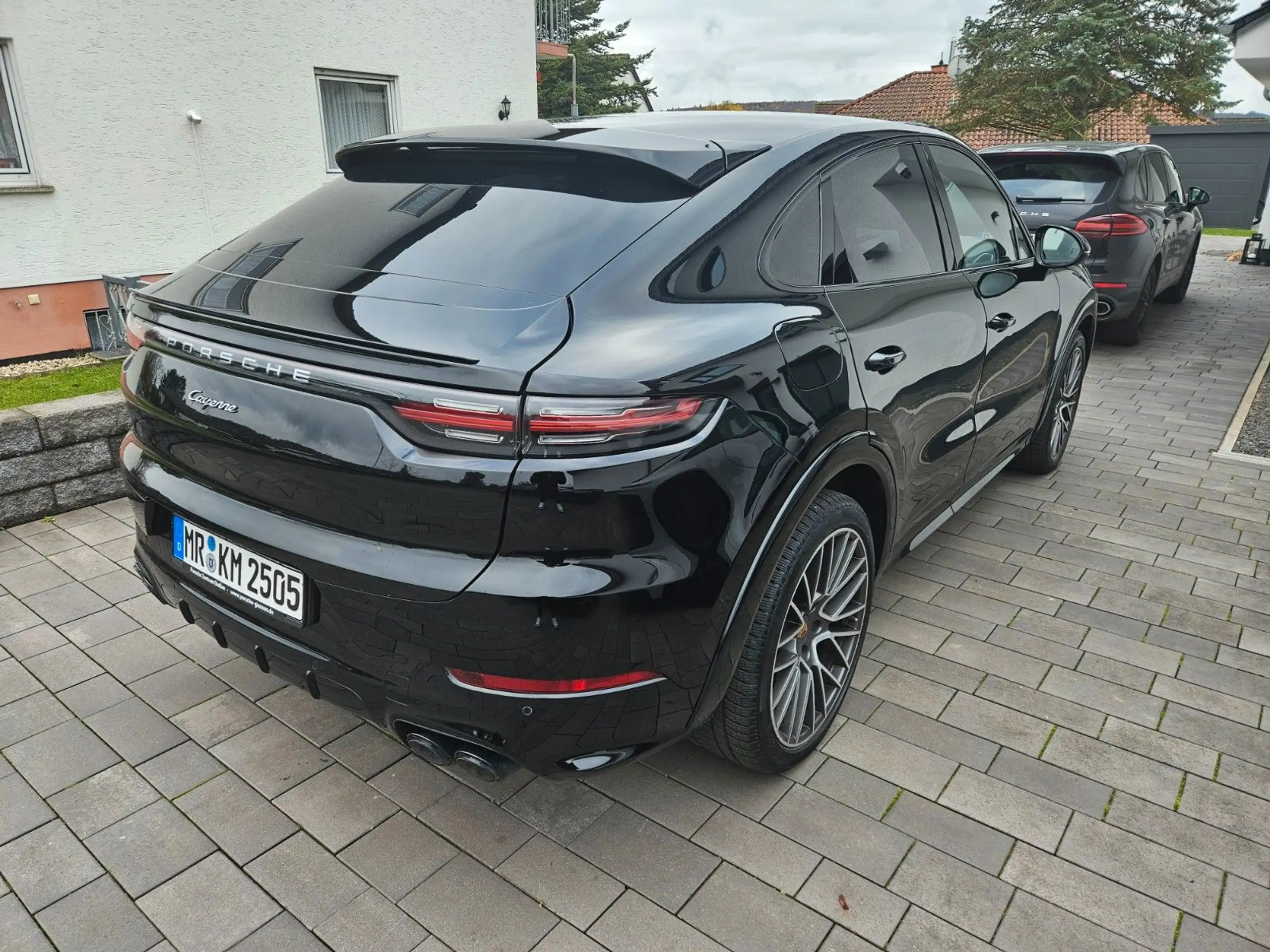 Porsche - Cayenne