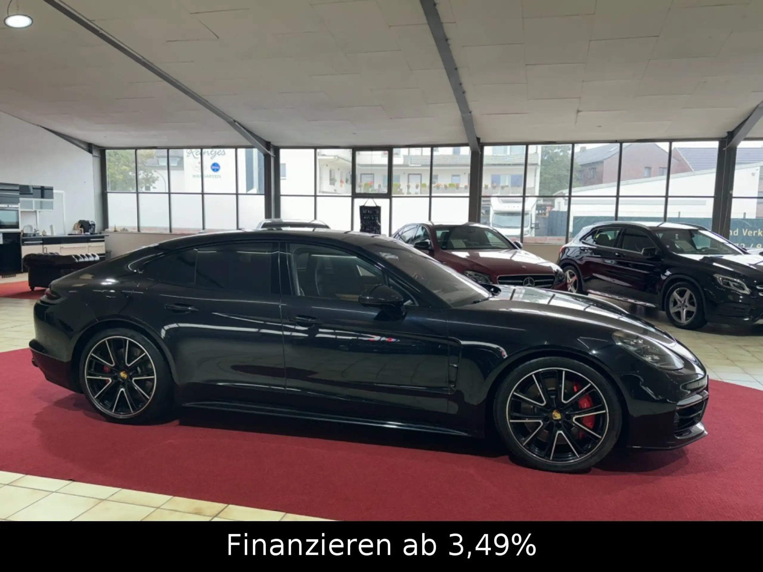 Porsche - Panamera