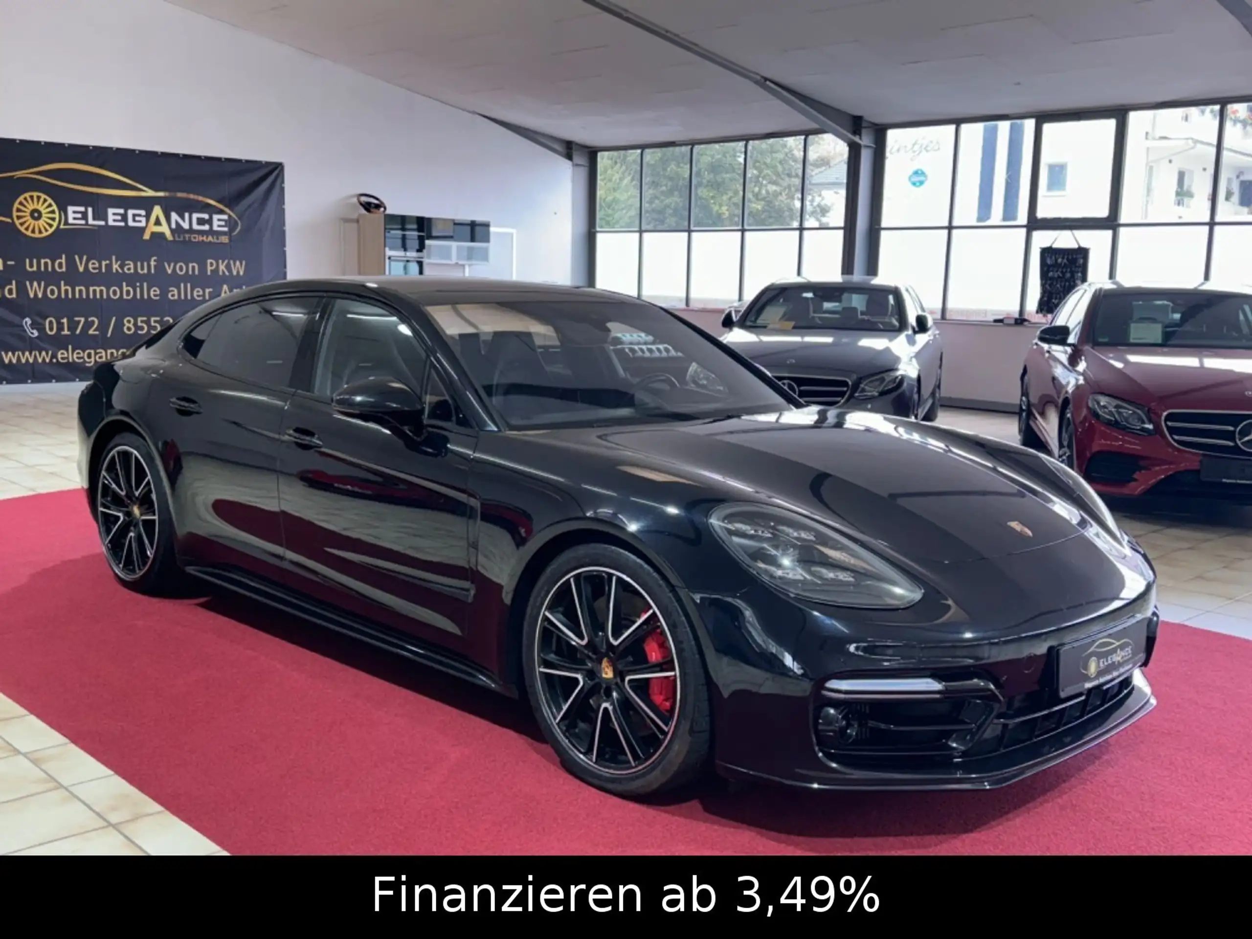 Porsche - Panamera