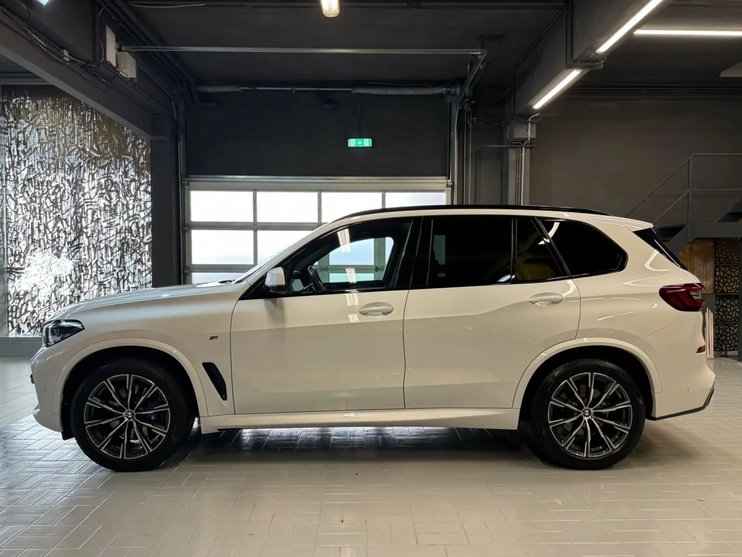 BMW - X5