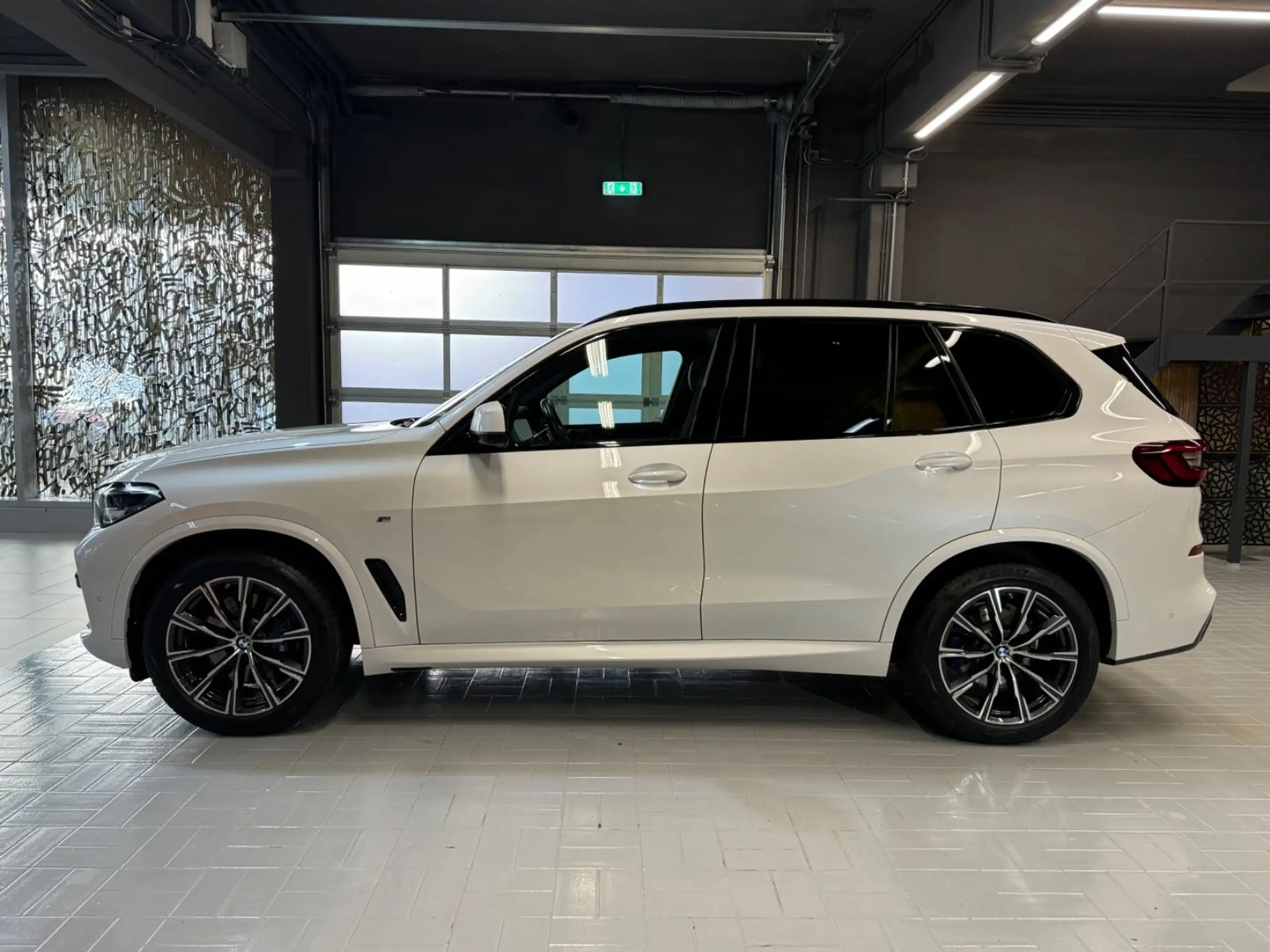 BMW - X5