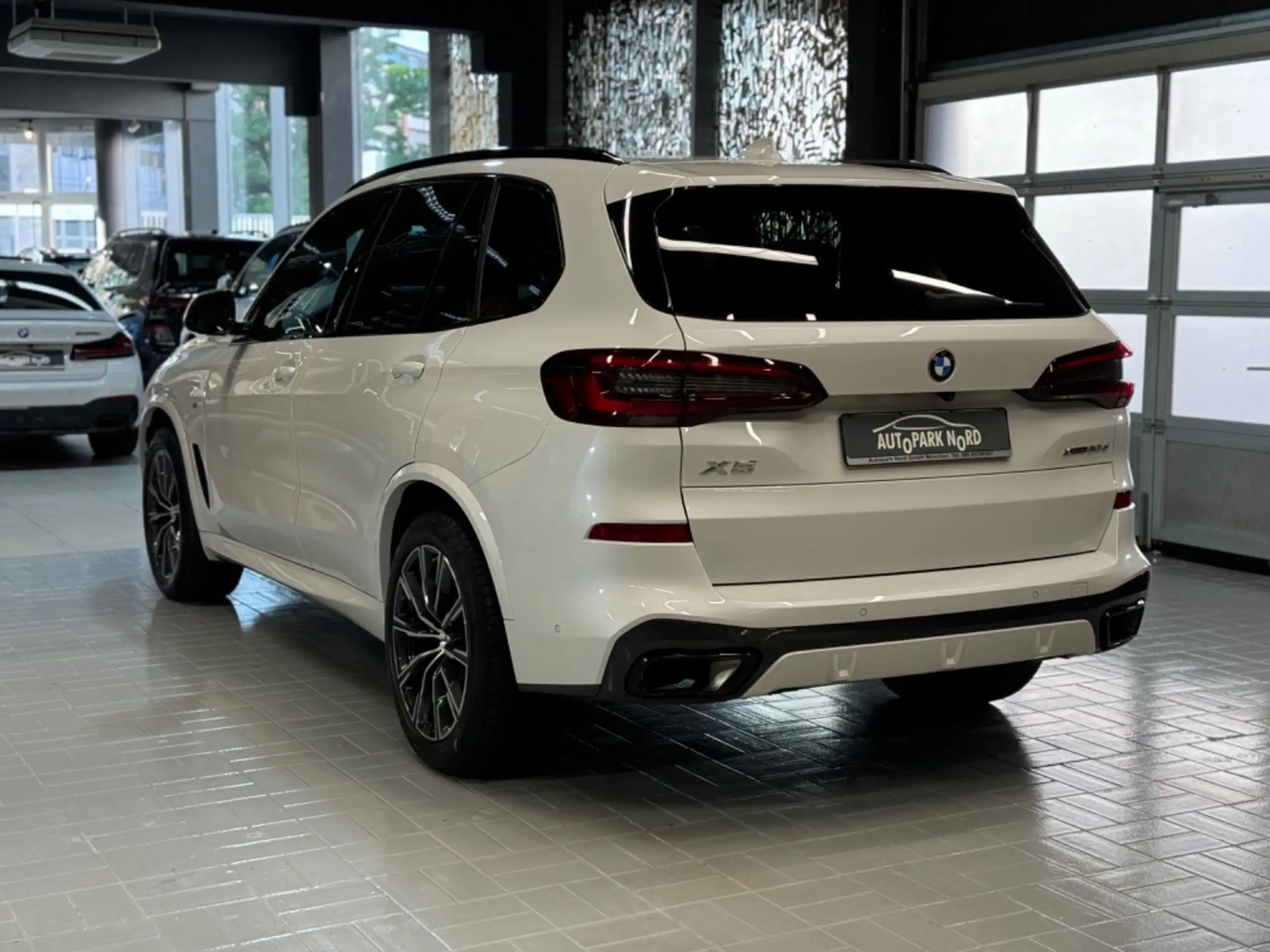 BMW - X5