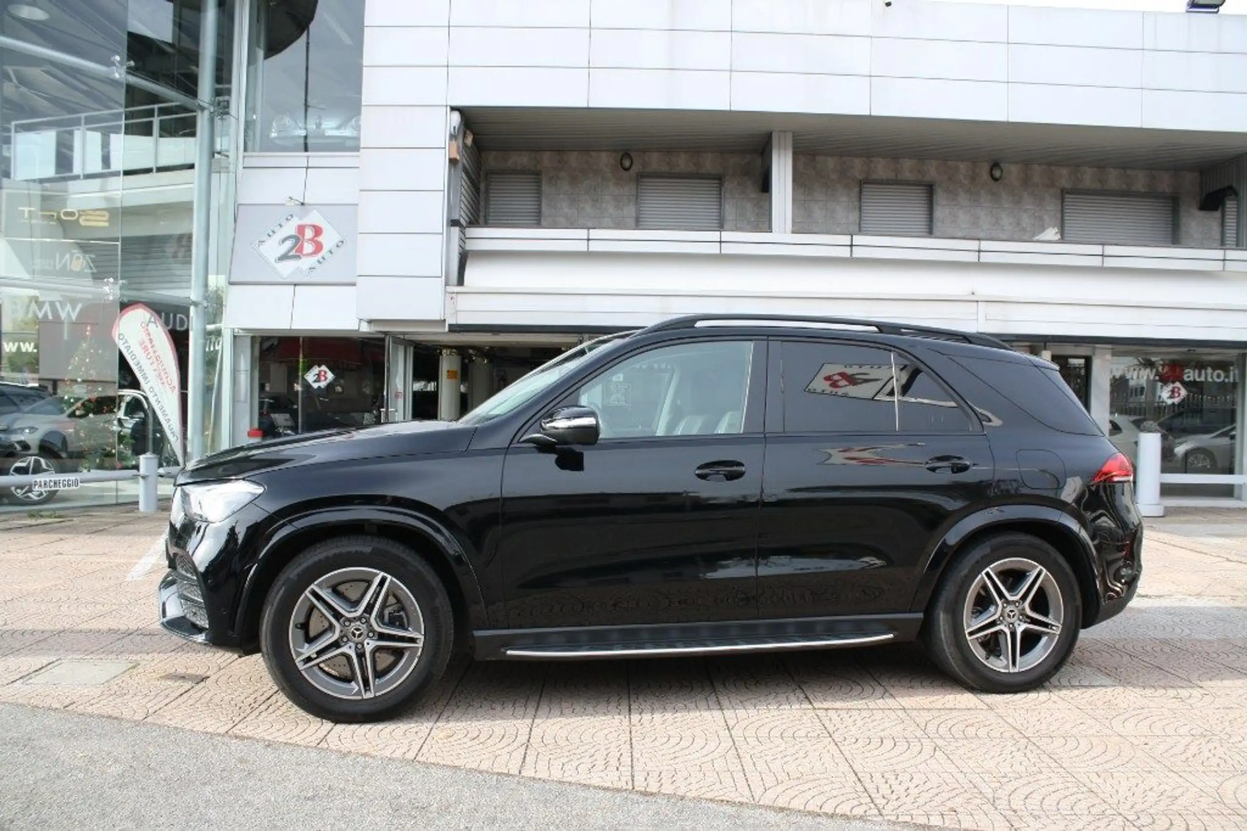 Mercedes-Benz - GLE 350