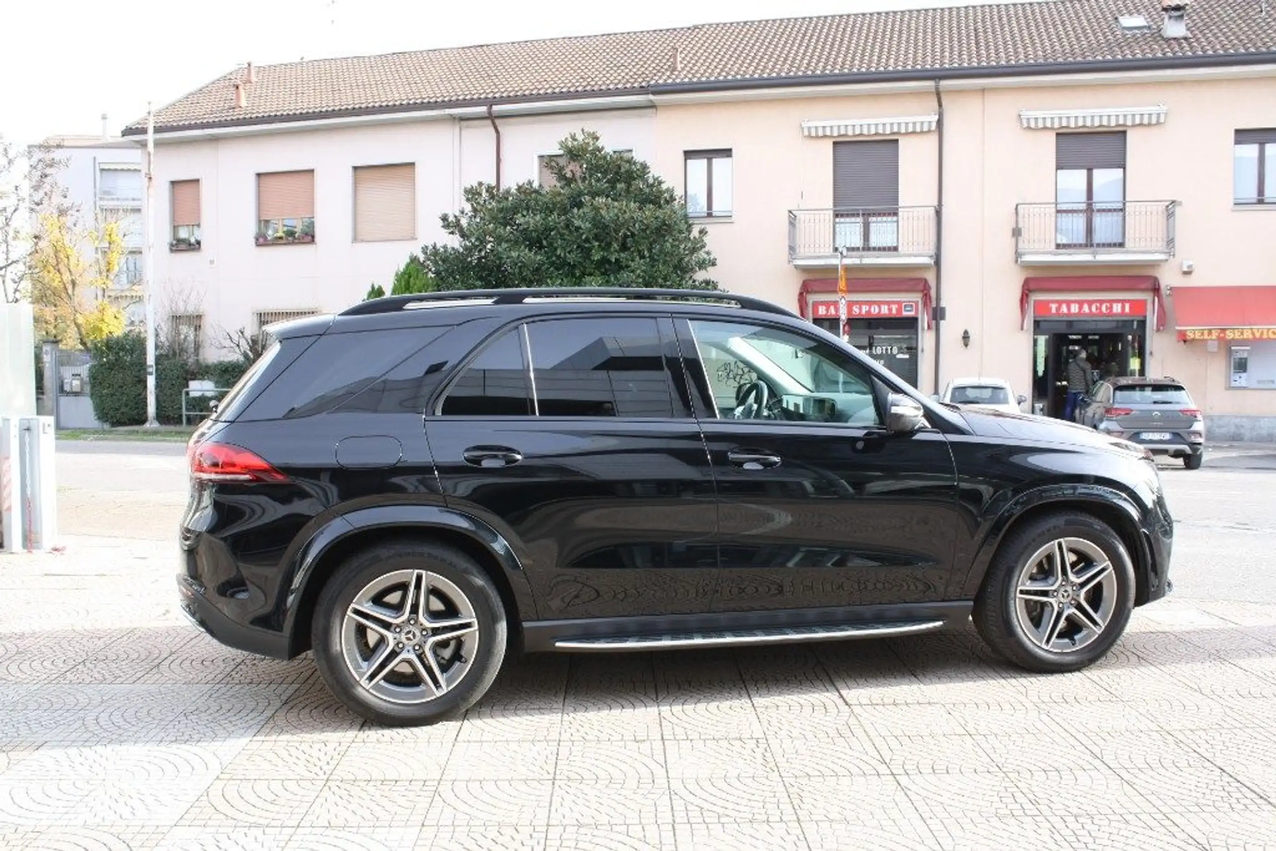 Mercedes-Benz - GLE 350