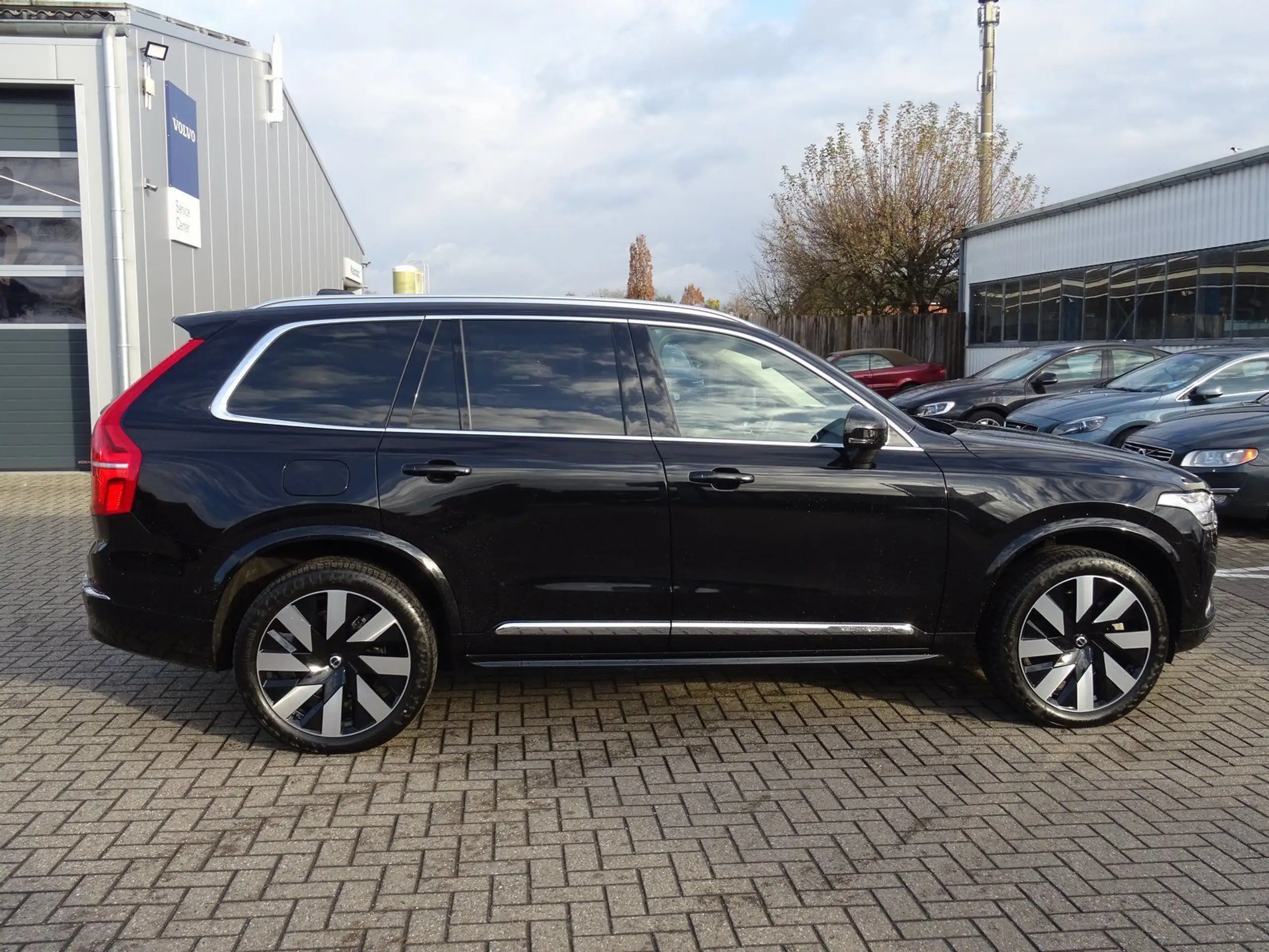 Volvo - XC90