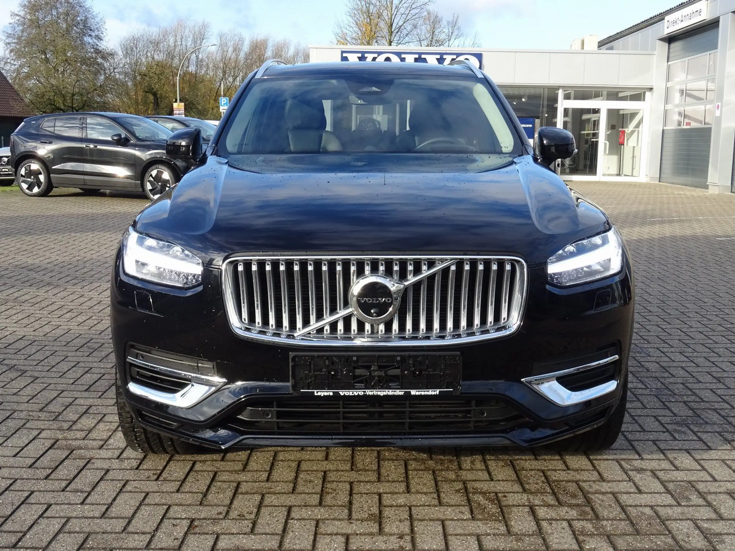 Volvo - XC90