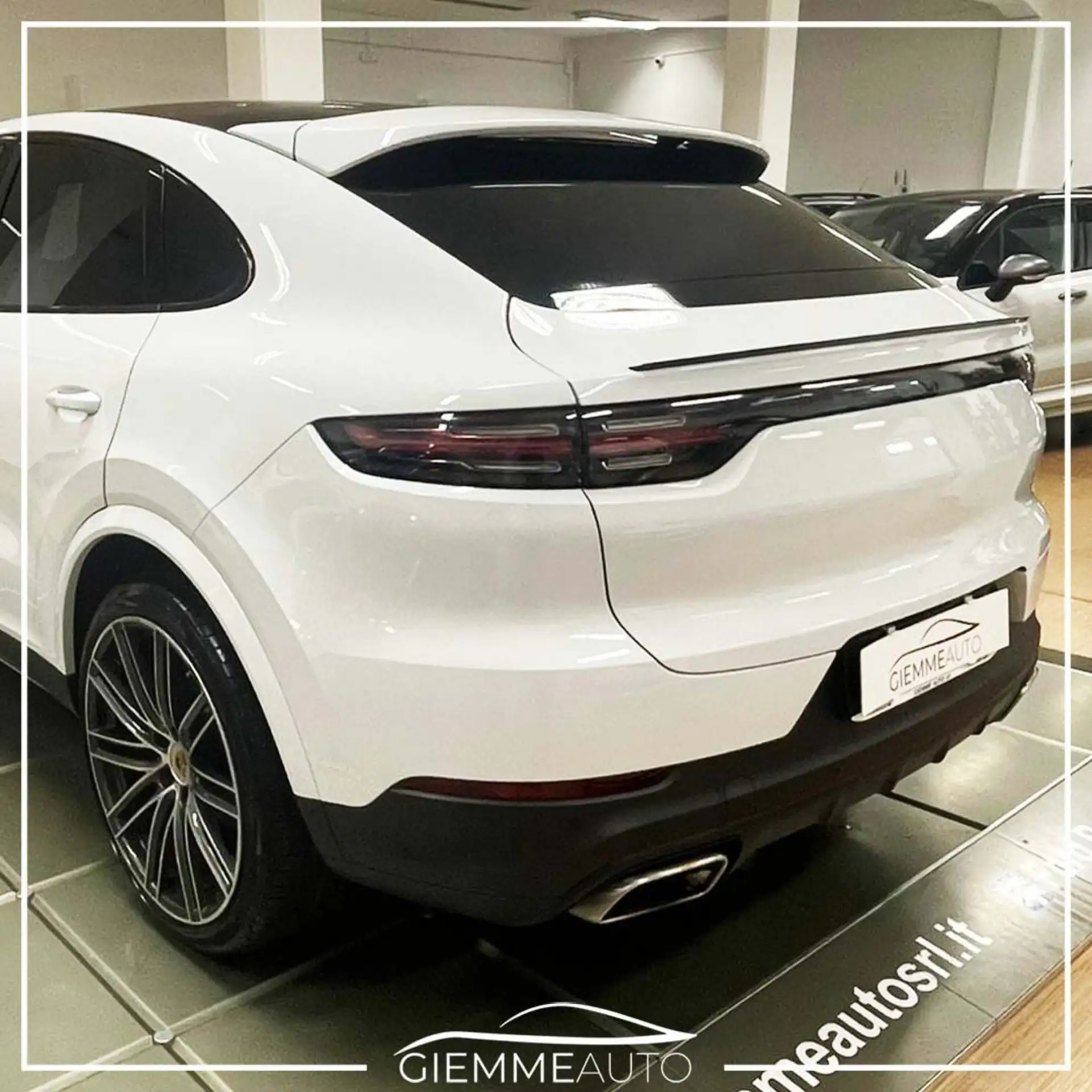 Porsche - Cayenne