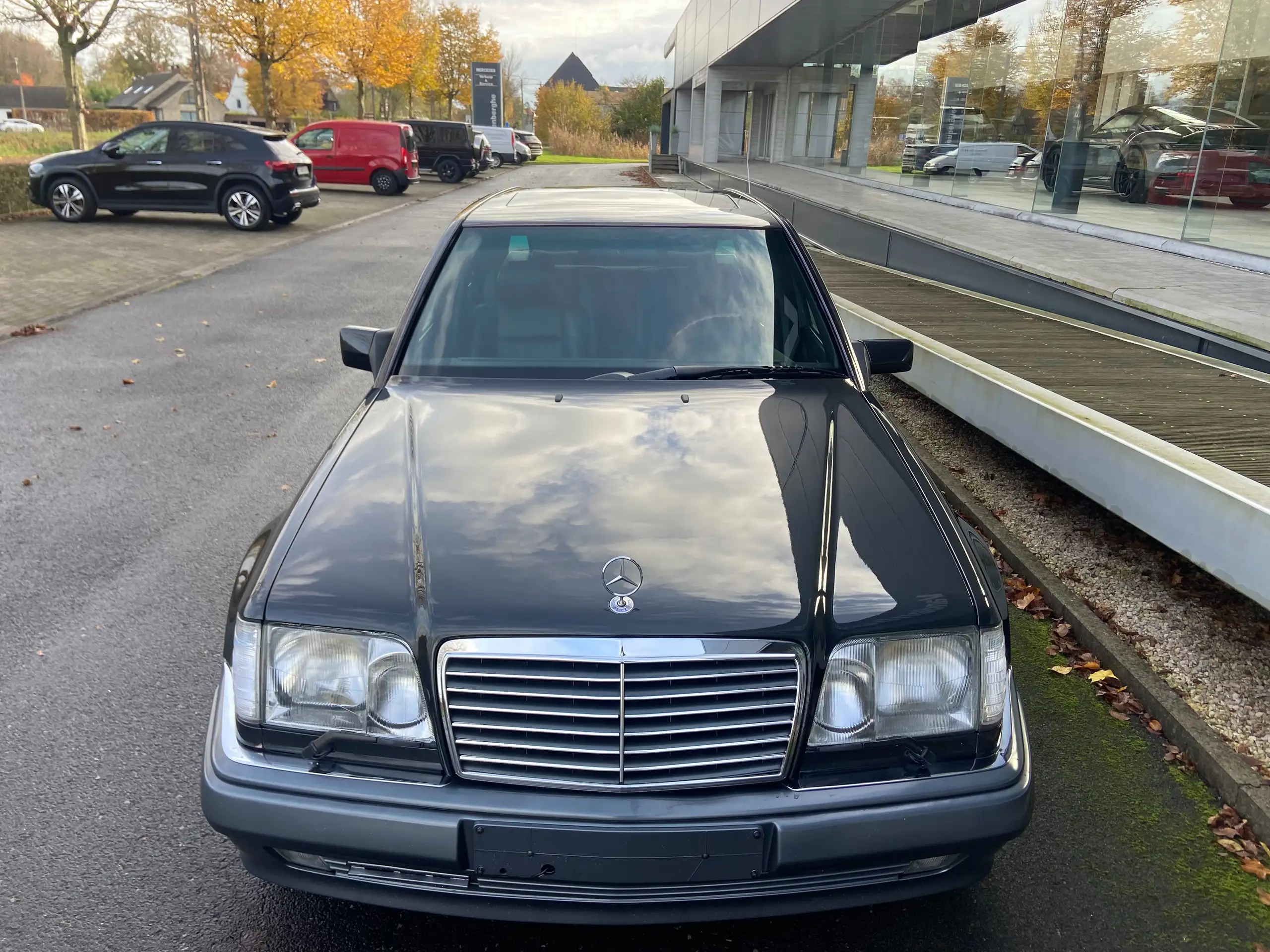 Mercedes-Benz - E 500