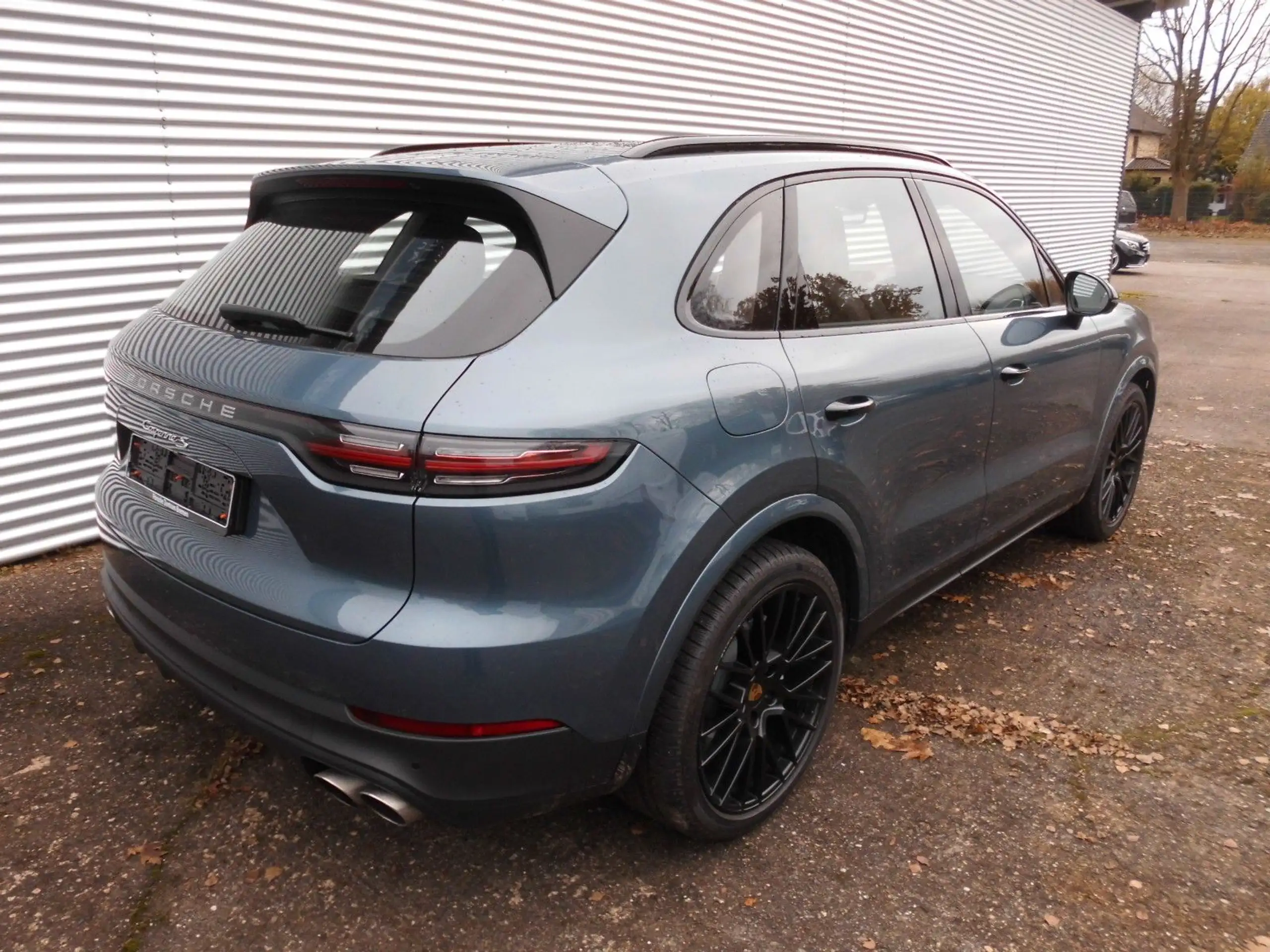 Porsche - Cayenne