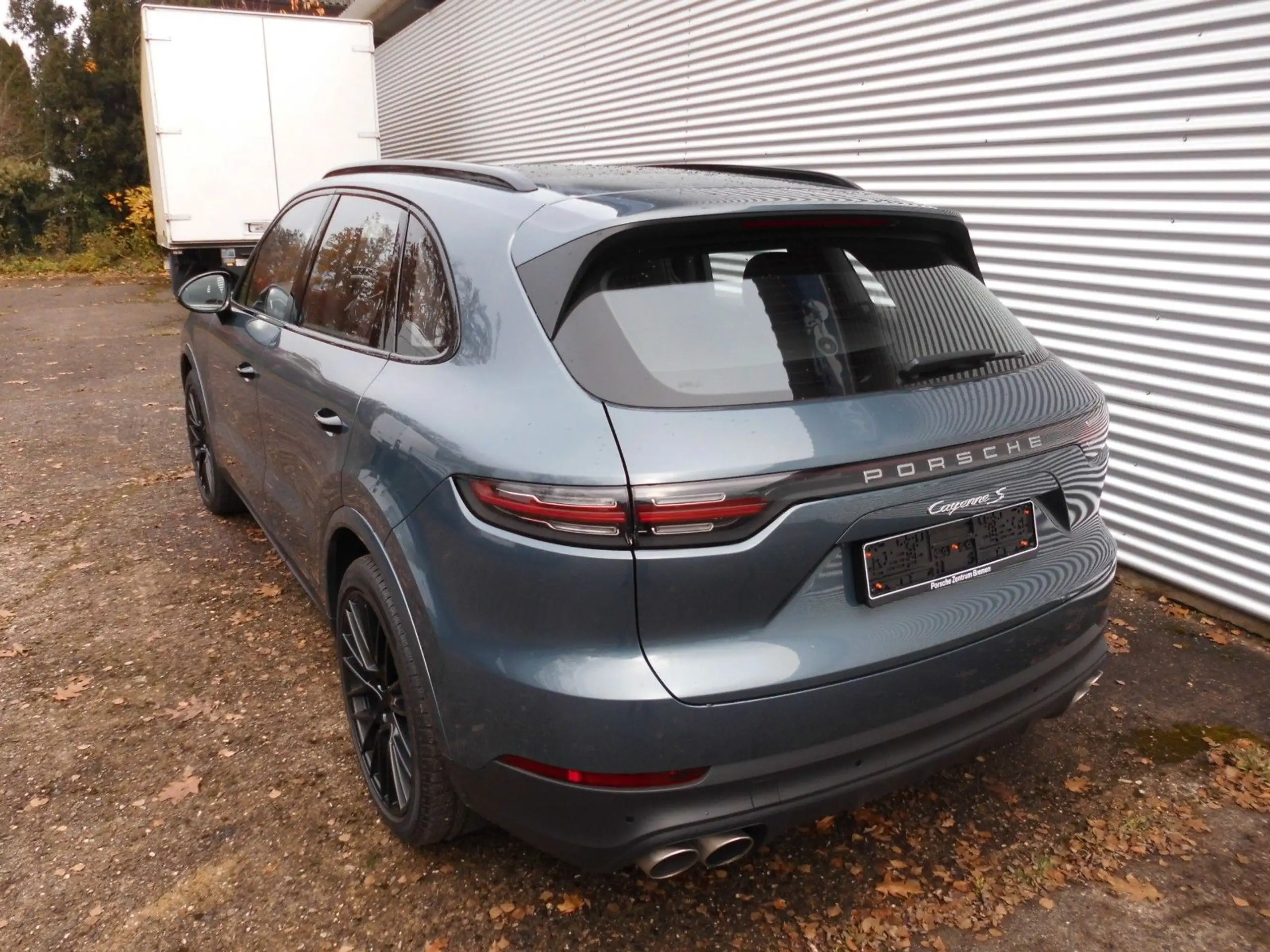 Porsche - Cayenne