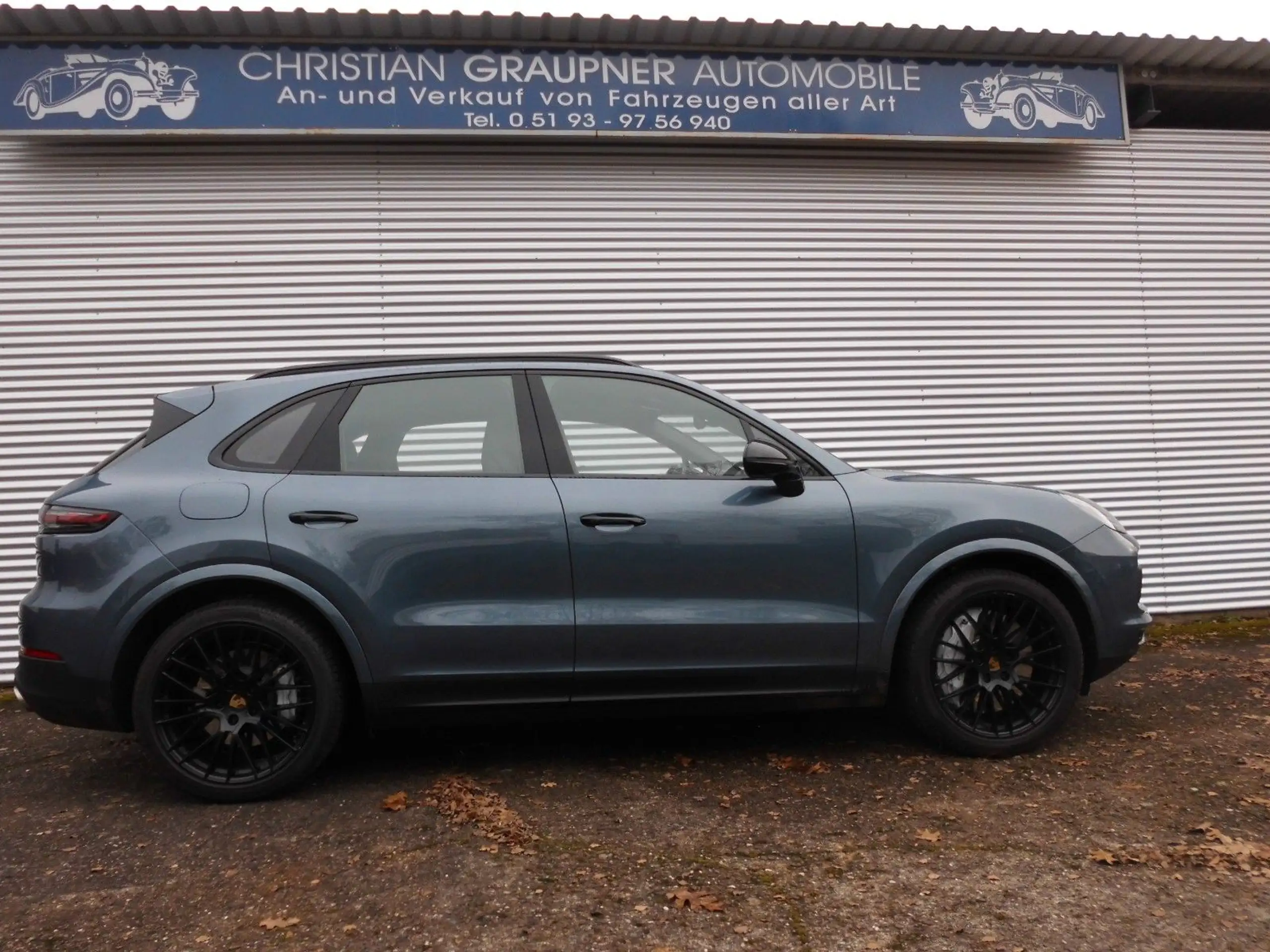 Porsche - Cayenne