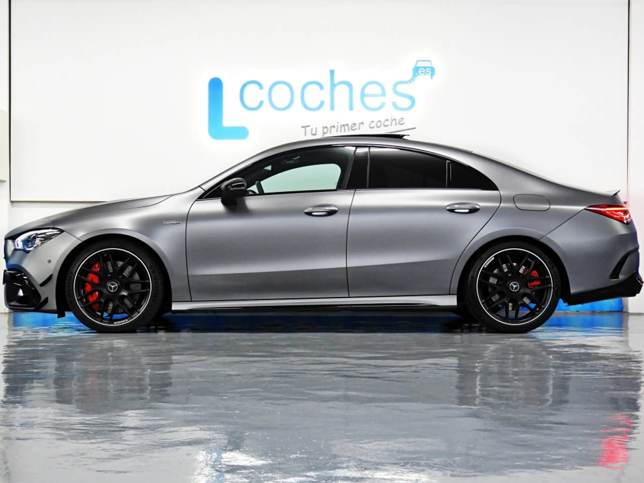 Mercedes-Benz - CLA 45 AMG