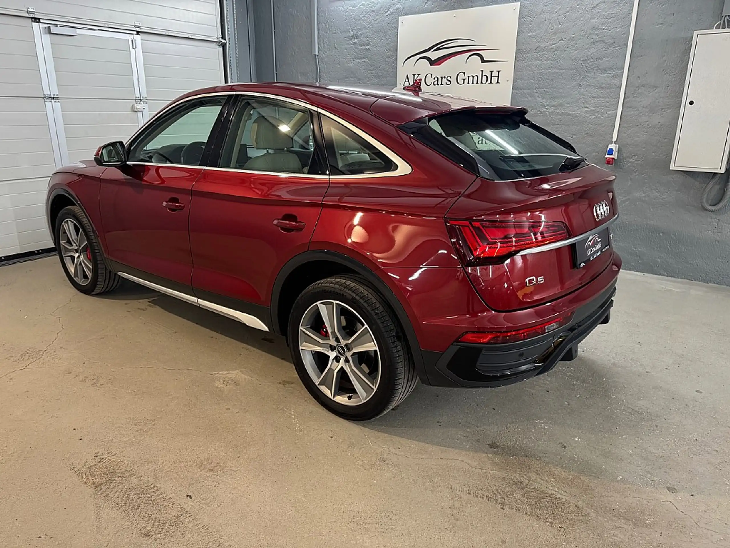 Audi - Q5