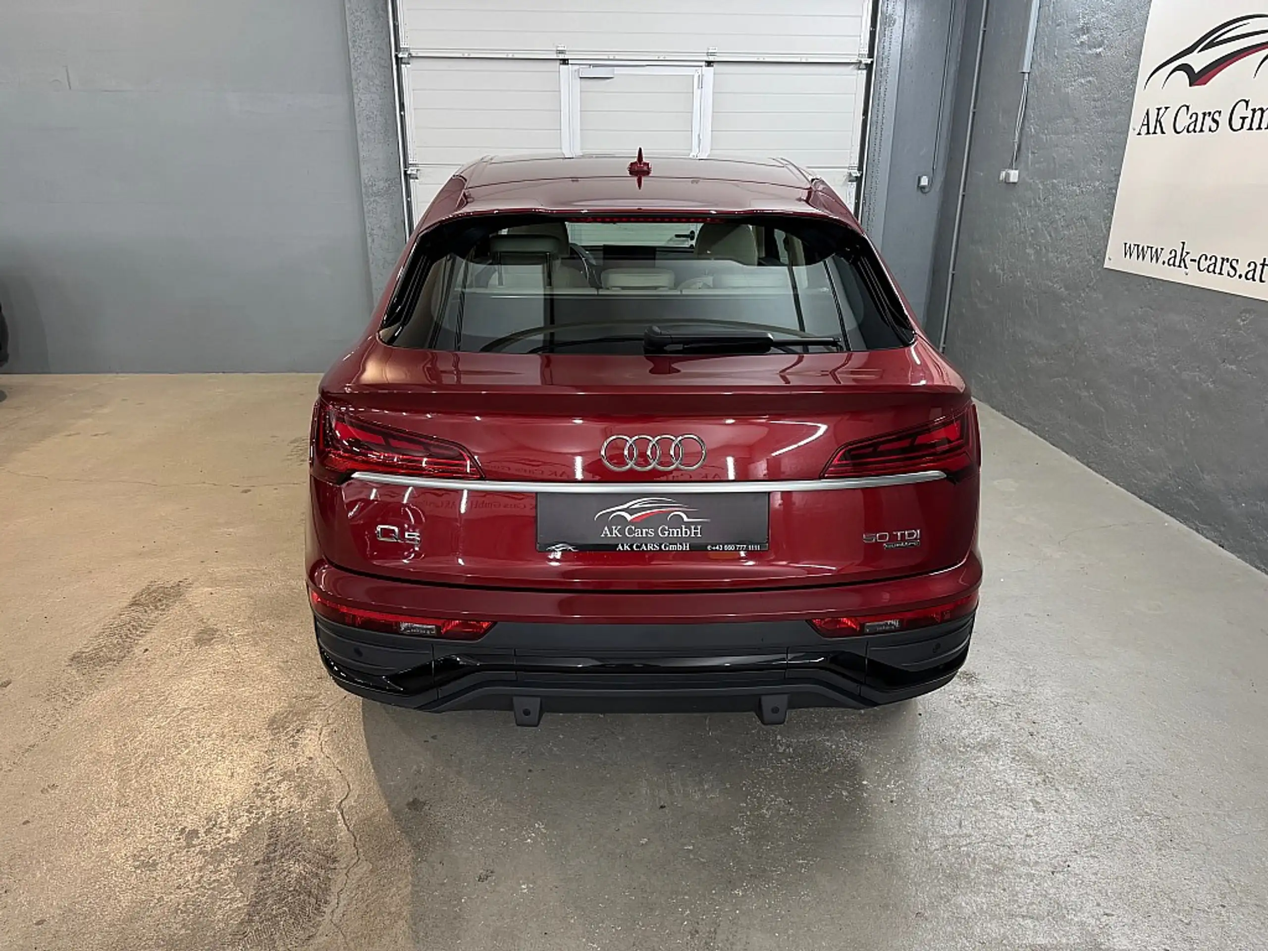 Audi - Q5