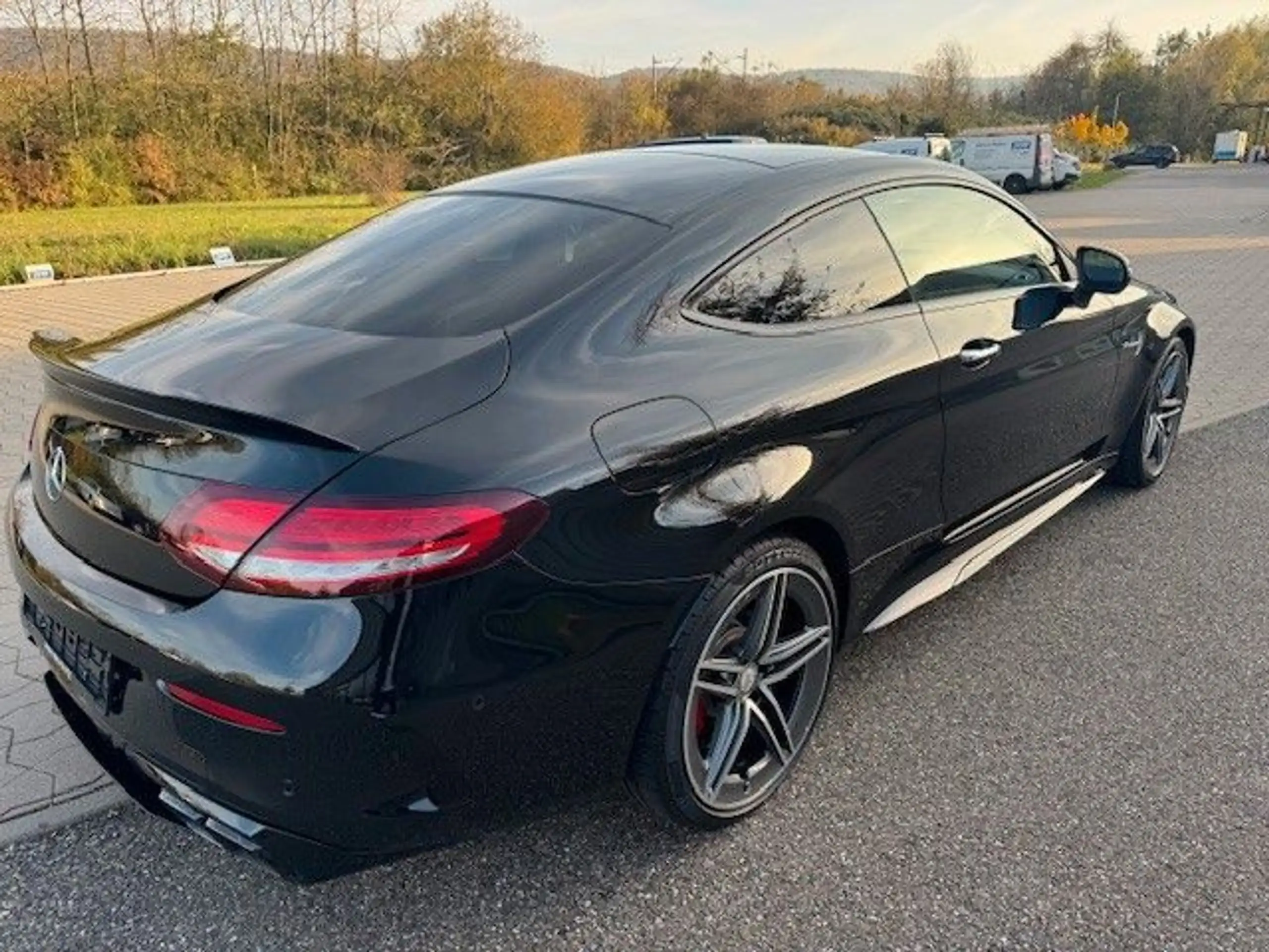 Mercedes-Benz - C 63 AMG